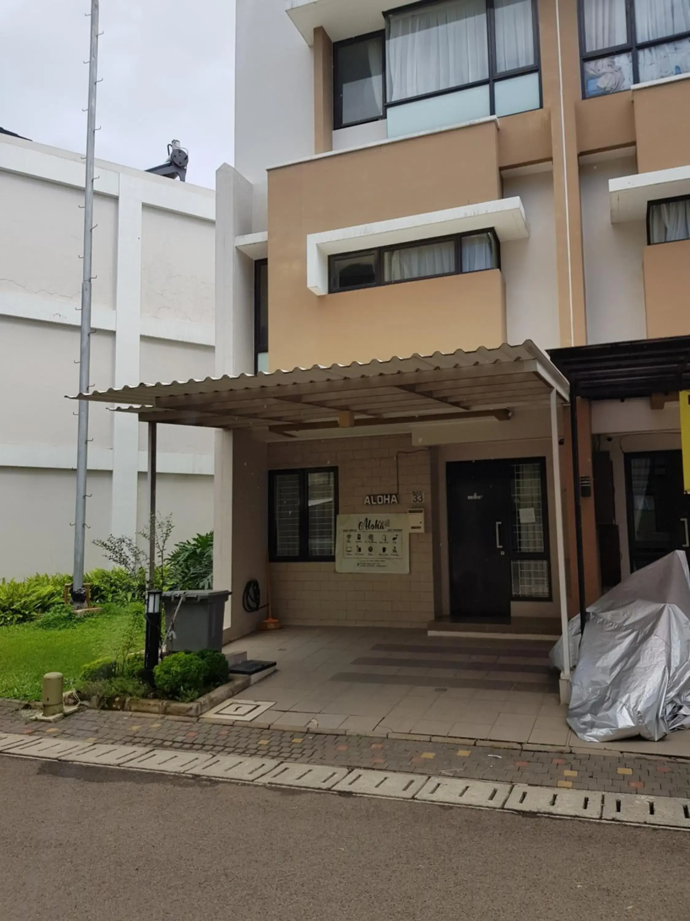 Aloha Guest House 2 - Female Only Aloha Guest House 2 - Female Only