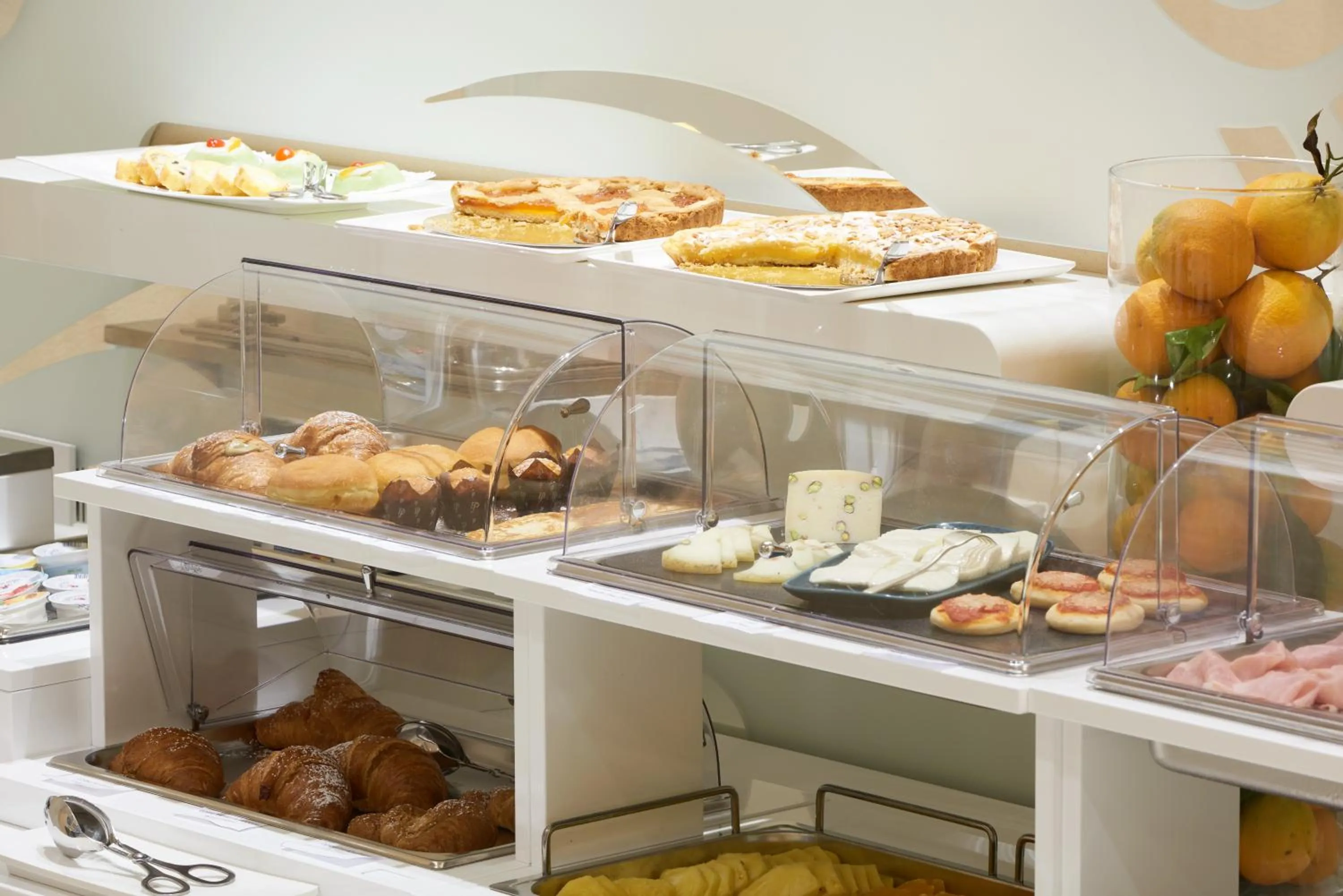 Food and drinks in Palazzo Gatto Art Hotel & SPA - BW Premier Collection