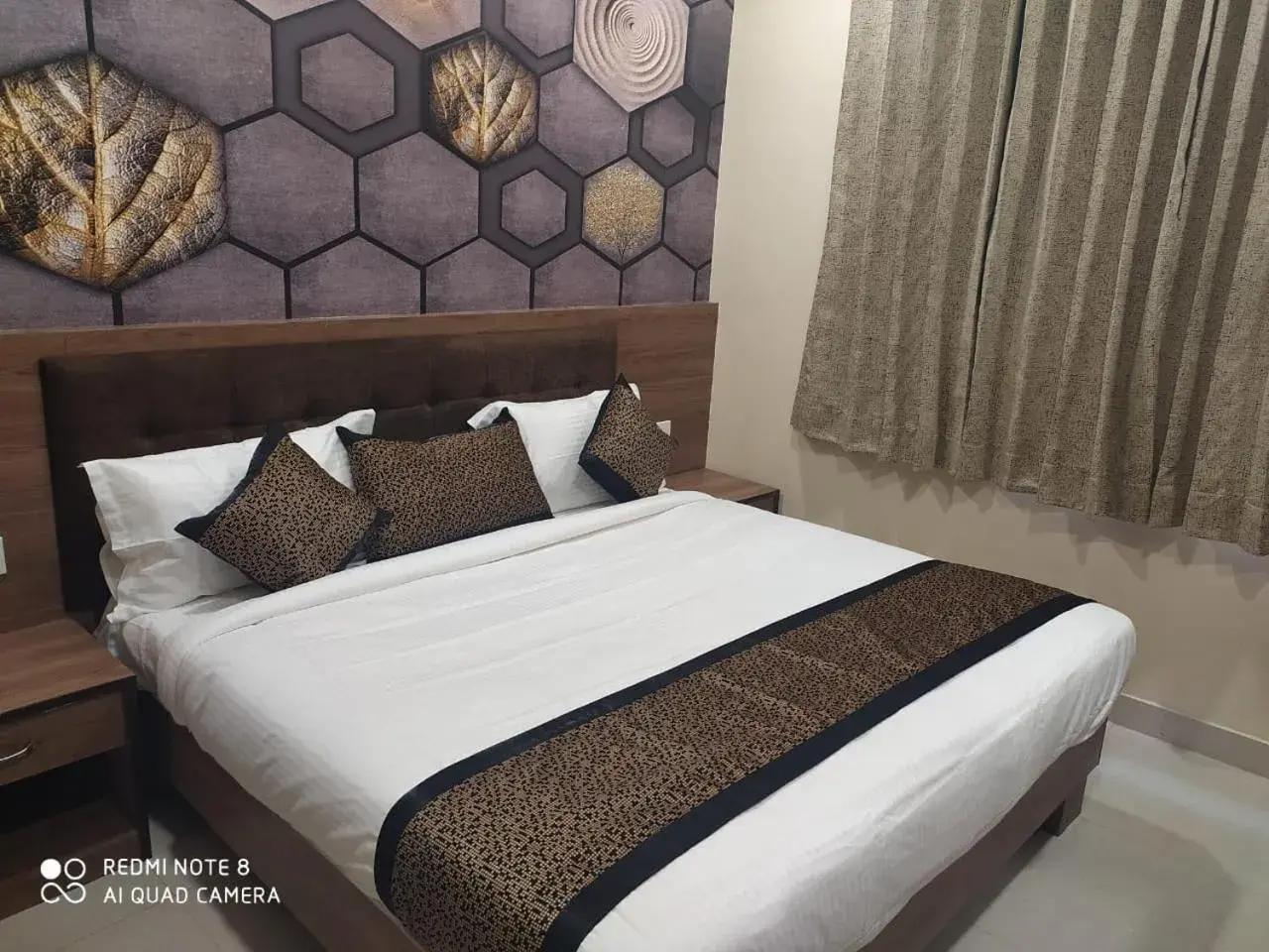 Deluxe Double Room - single occupancy in Hotel Ridhi Sidhi Residency Deluxe Double Room - single occupancy in Hotel Ridhi Sidhi Residency