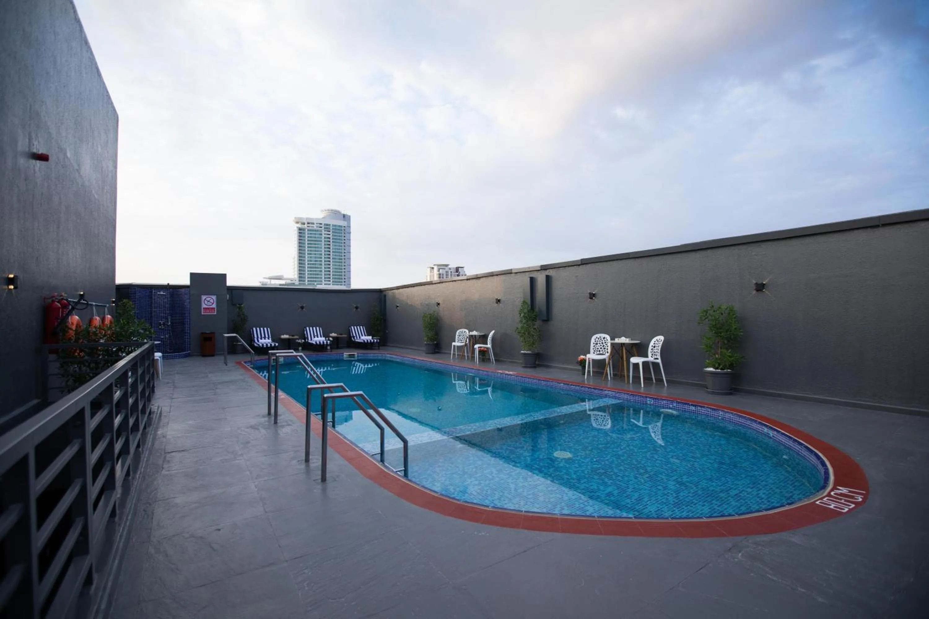 Swimming pool in Fortis Hotel Fujairah