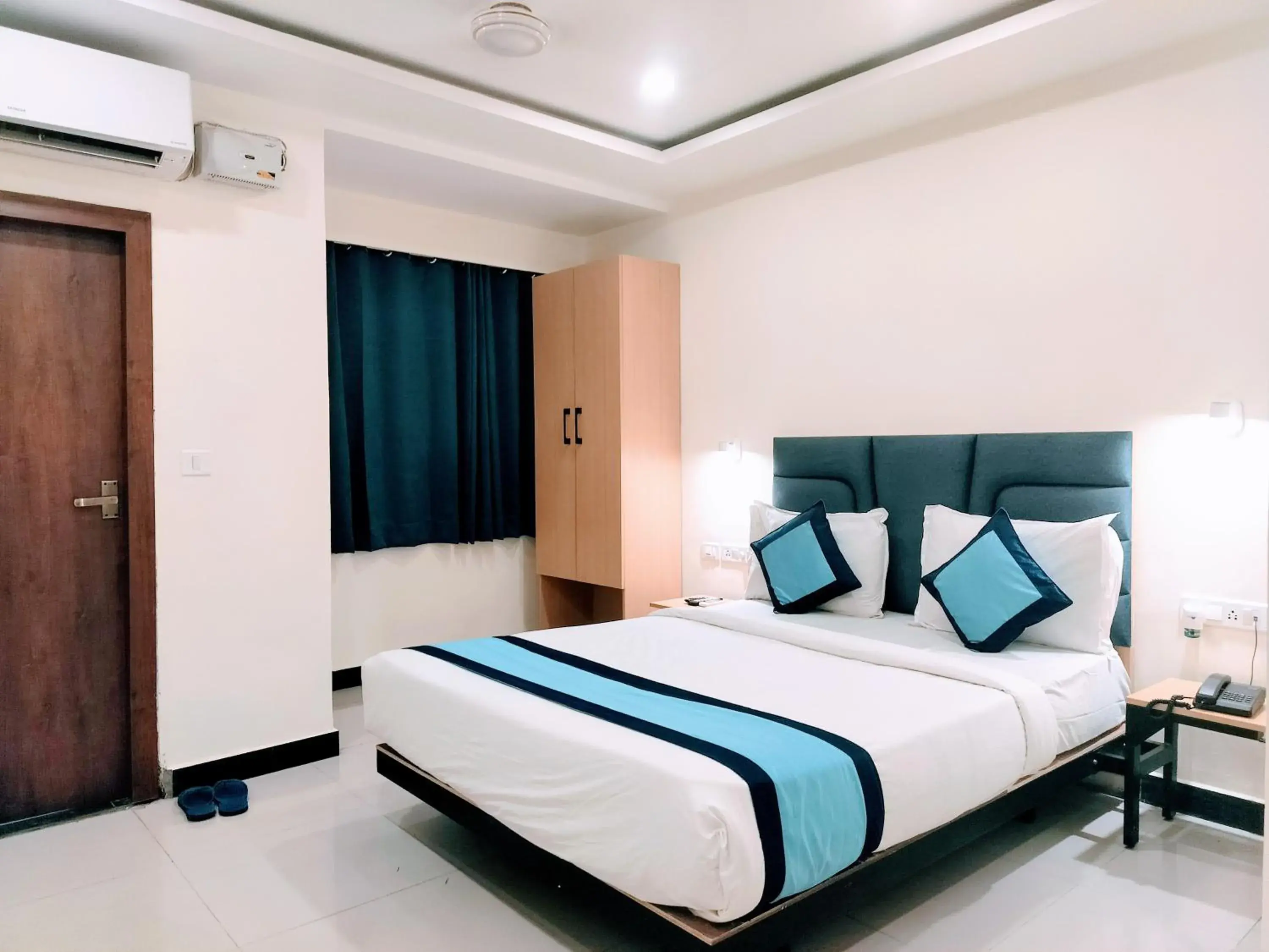 Bed in Hotel Konark Inn Bed in Hotel Konark Inn