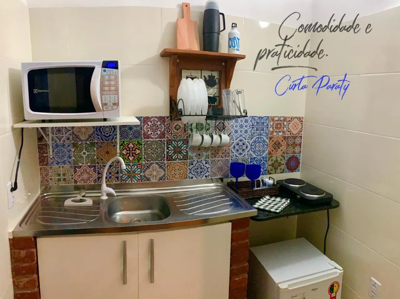 Coffee/tea facilities in Suítes Curta Paraty, Família e PETs