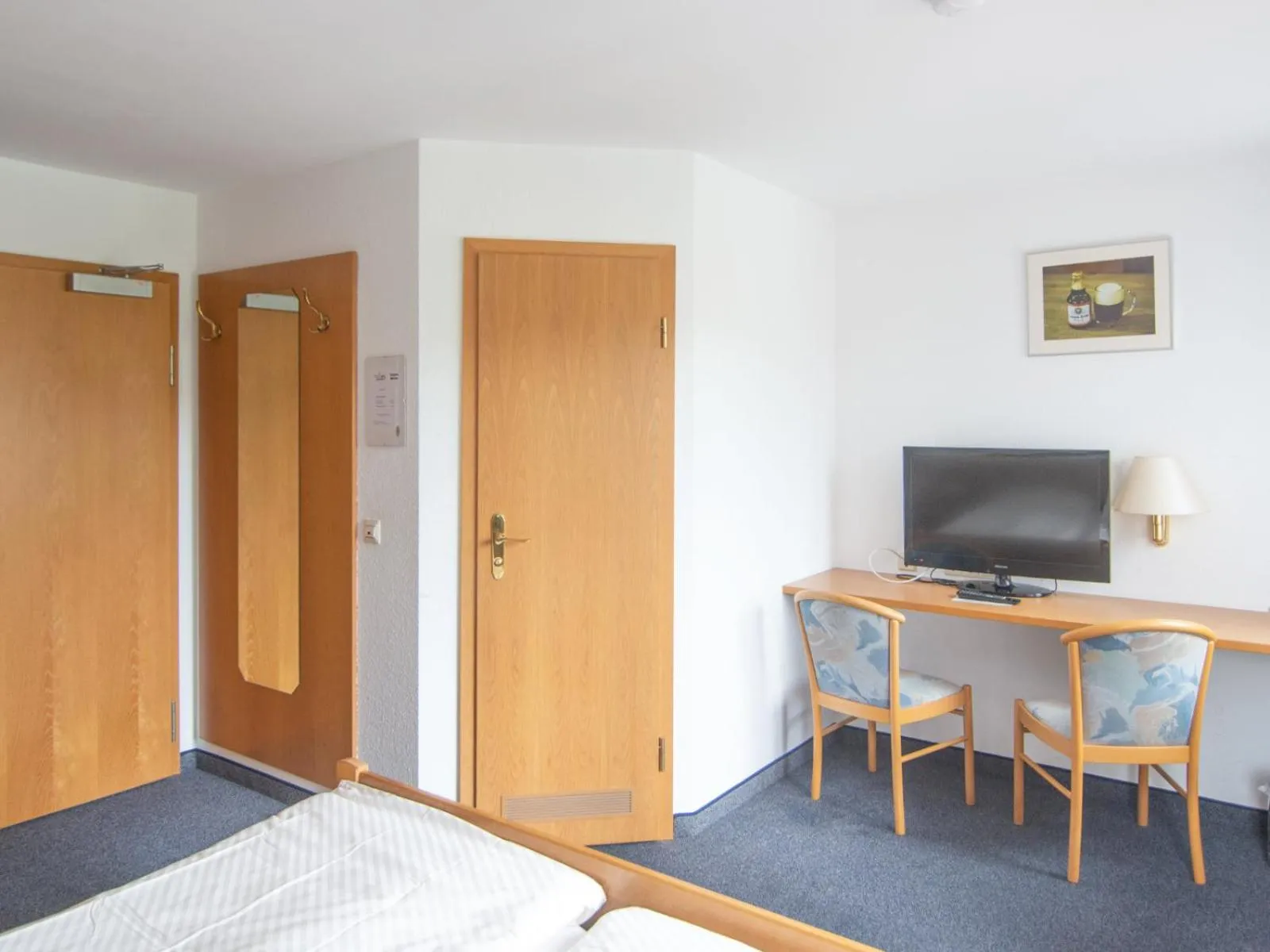 TV and multimedia, Bed in Brauereigasthof zum Lamm