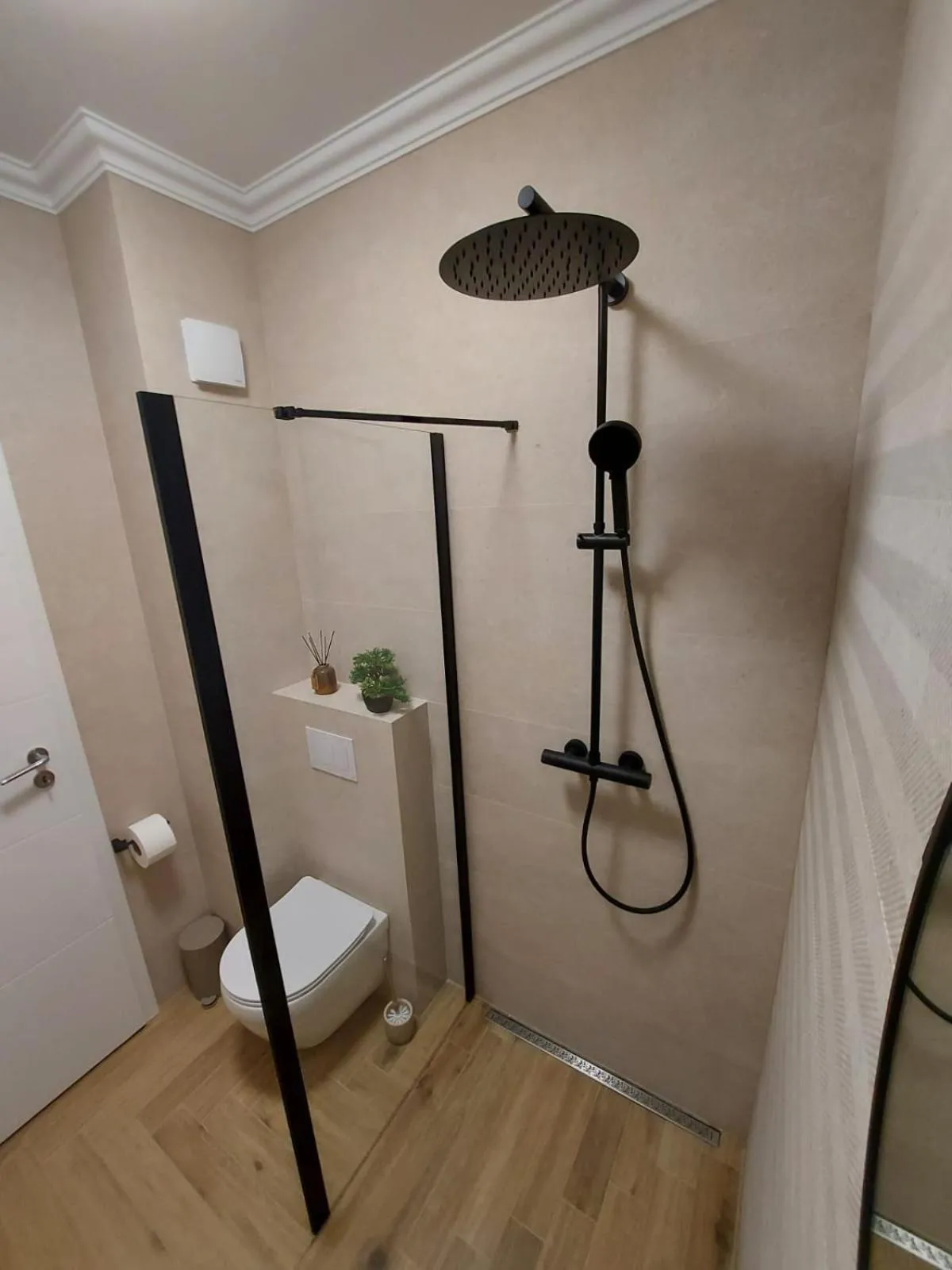Shower in Panoramic Apartments Oradea