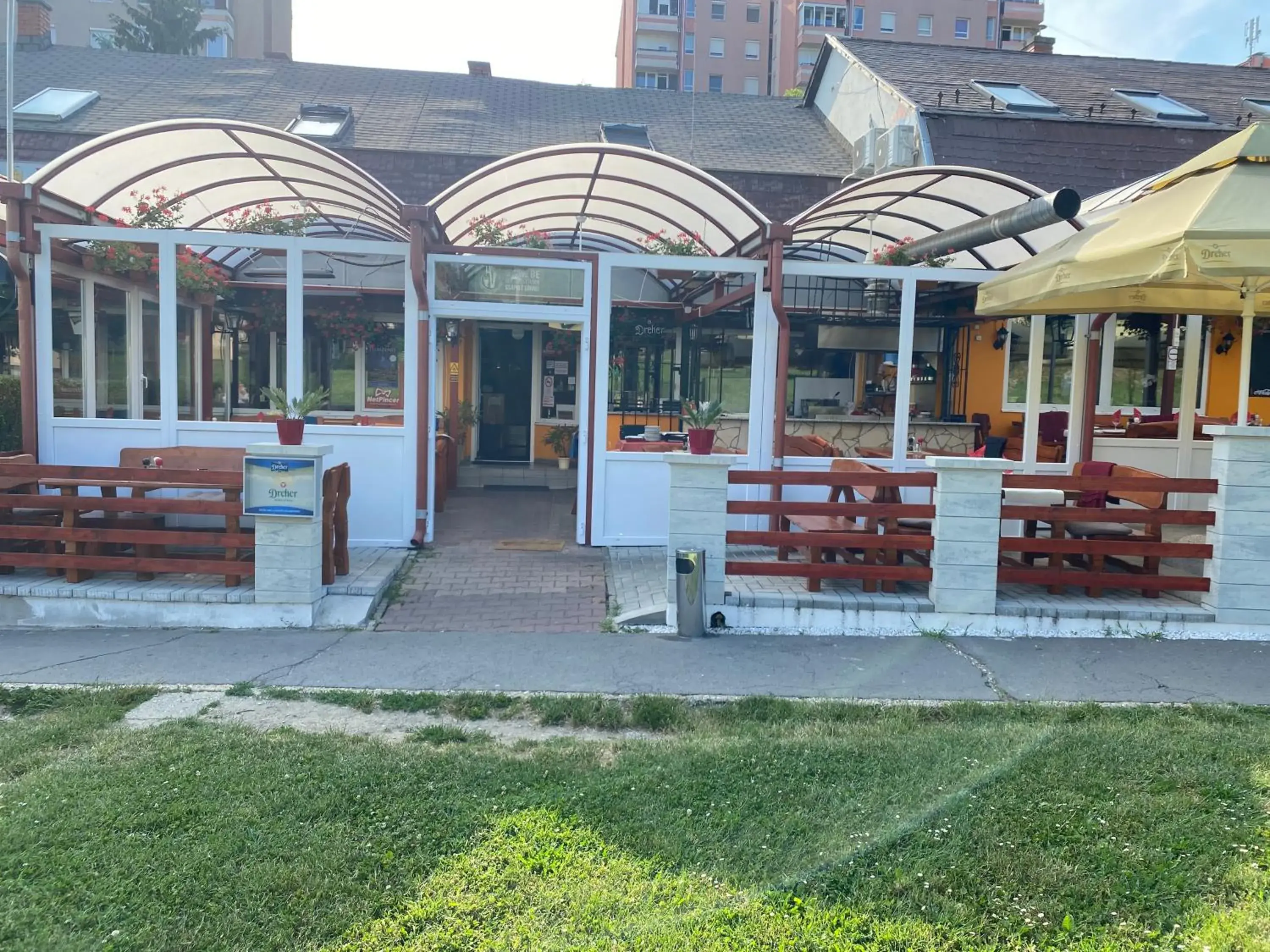 Kiskakas Étterem Kiskakas Étterem