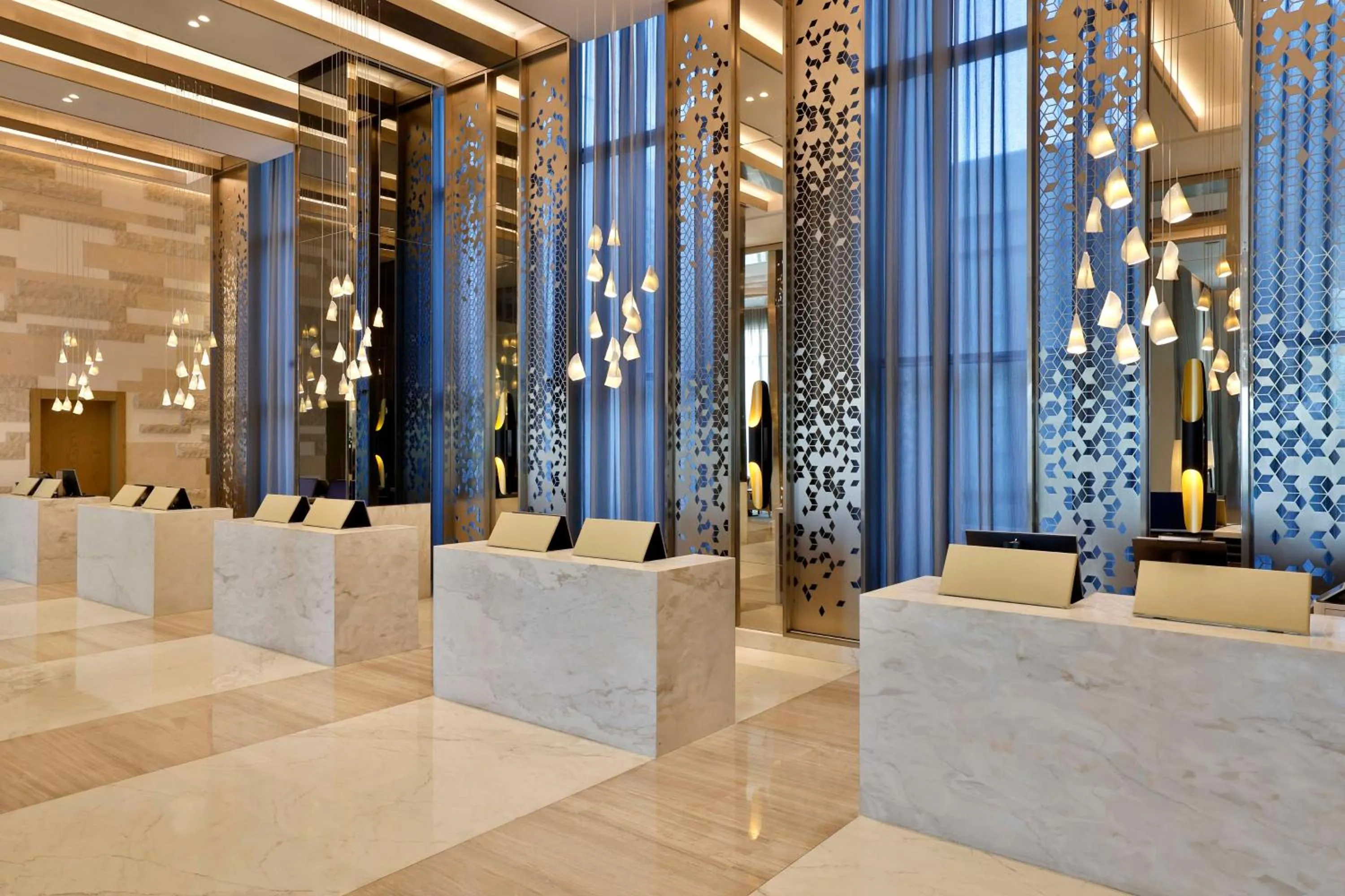Lobby or reception in Hilton Abu Dhabi Yas Island