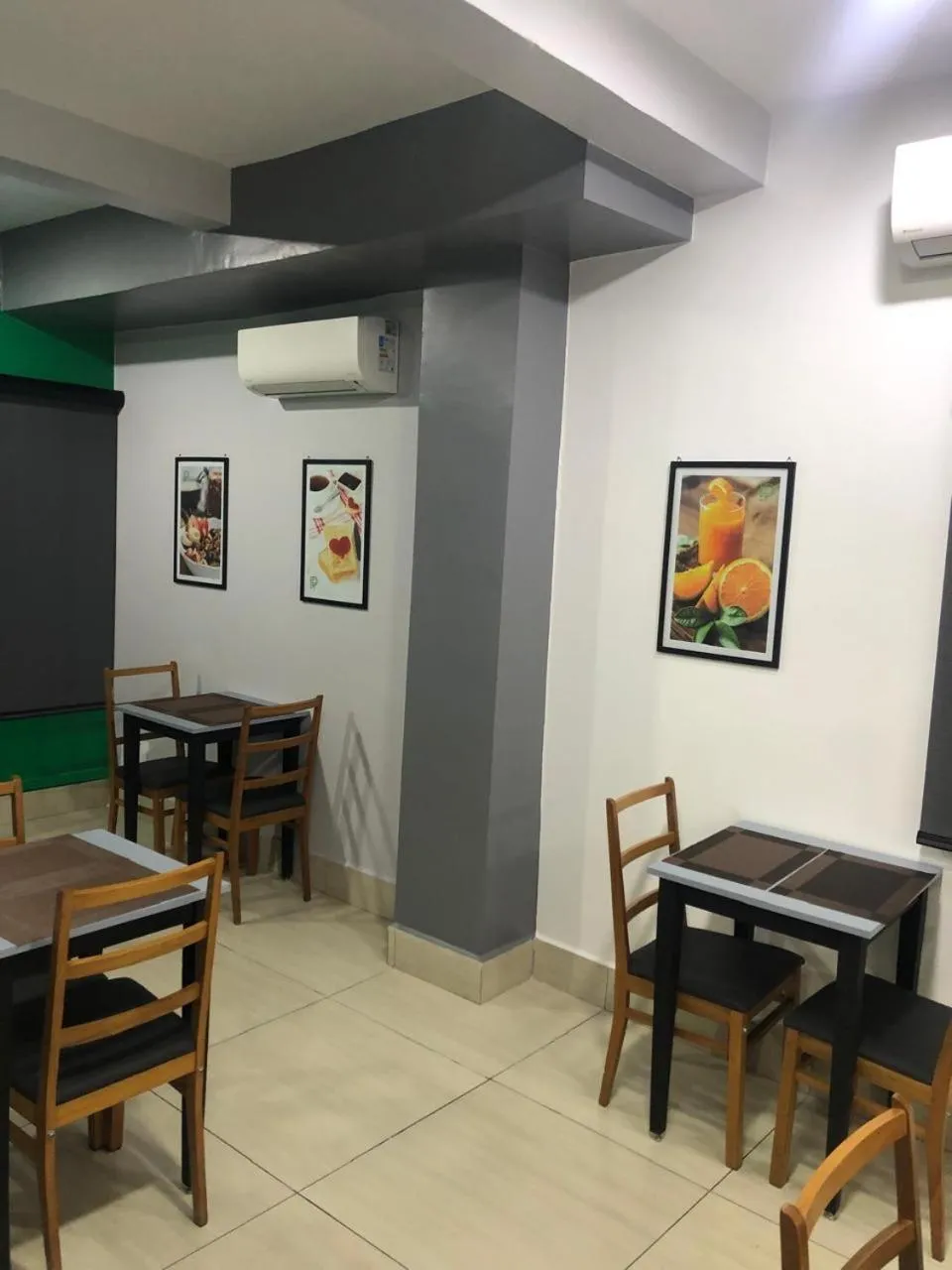 Restaurant/places to eat in Limeira Plaza Hotel