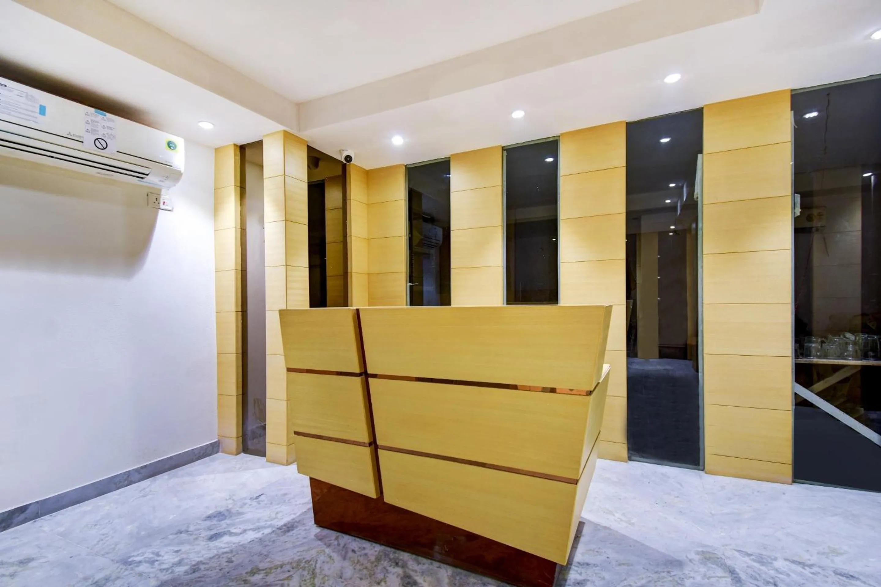 Lobby or reception in Collection O Snowfox