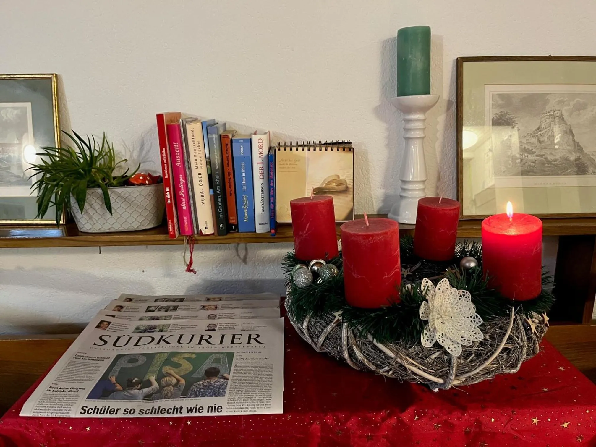 Library in Hotel JÄGERHAUS in Singen am Hohentwiel
