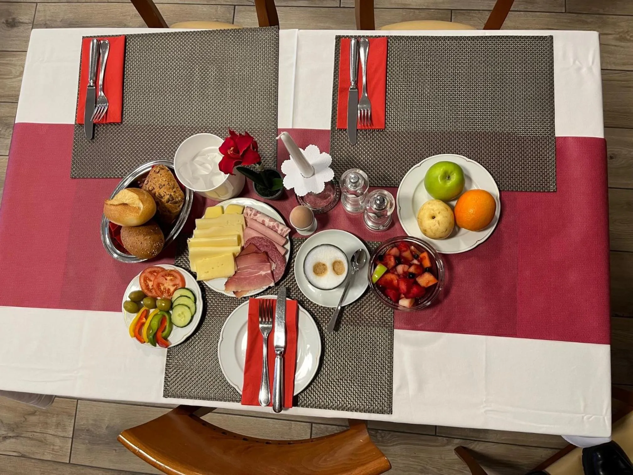 Food and drinks in Hotel JÄGERHAUS in Singen am Hohentwiel