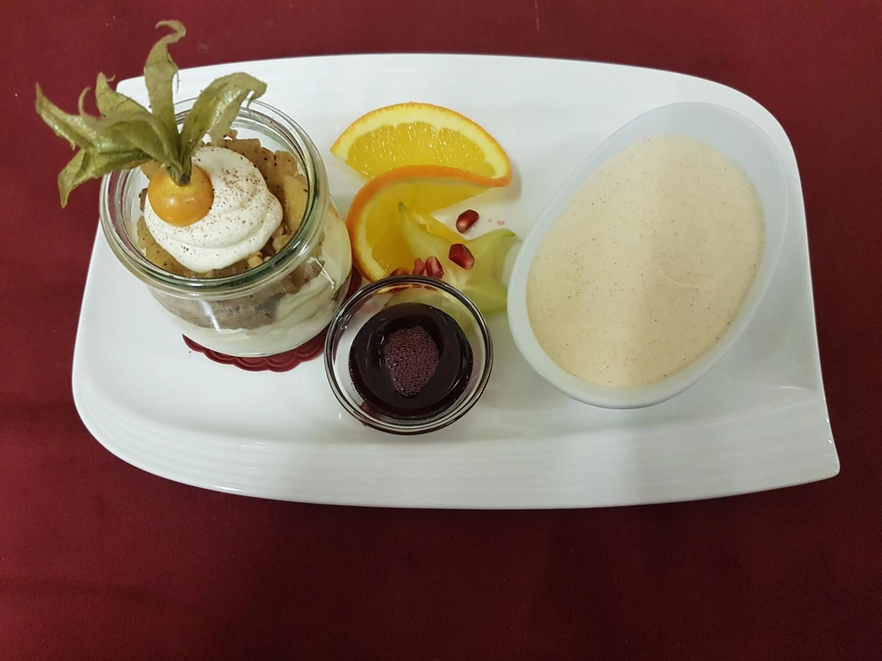 Restaurant/places to eat in Hotel Hauer