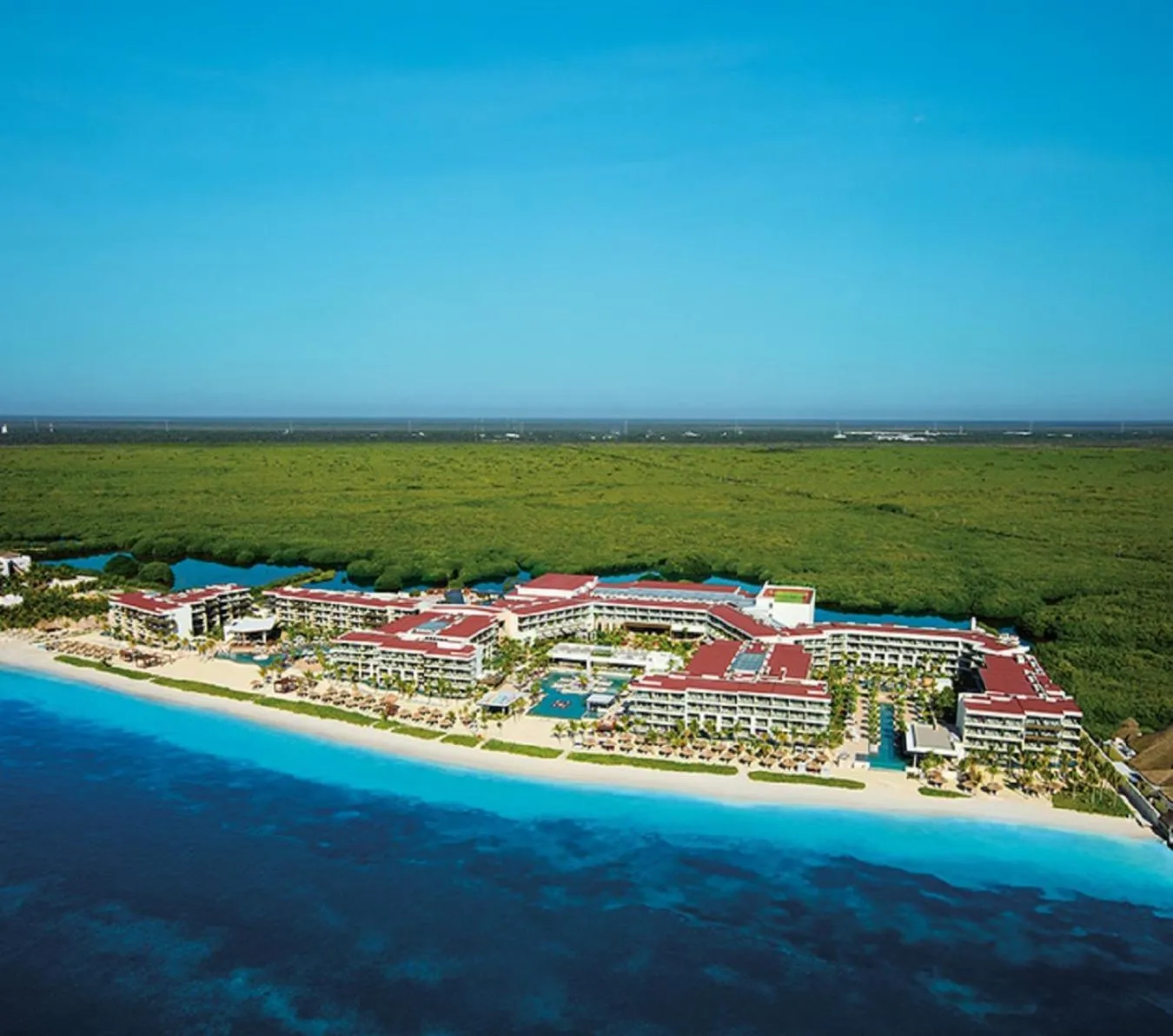 Property building in Secrets Riviera Cancún Resort & Spa - Adults Only - All inclusive