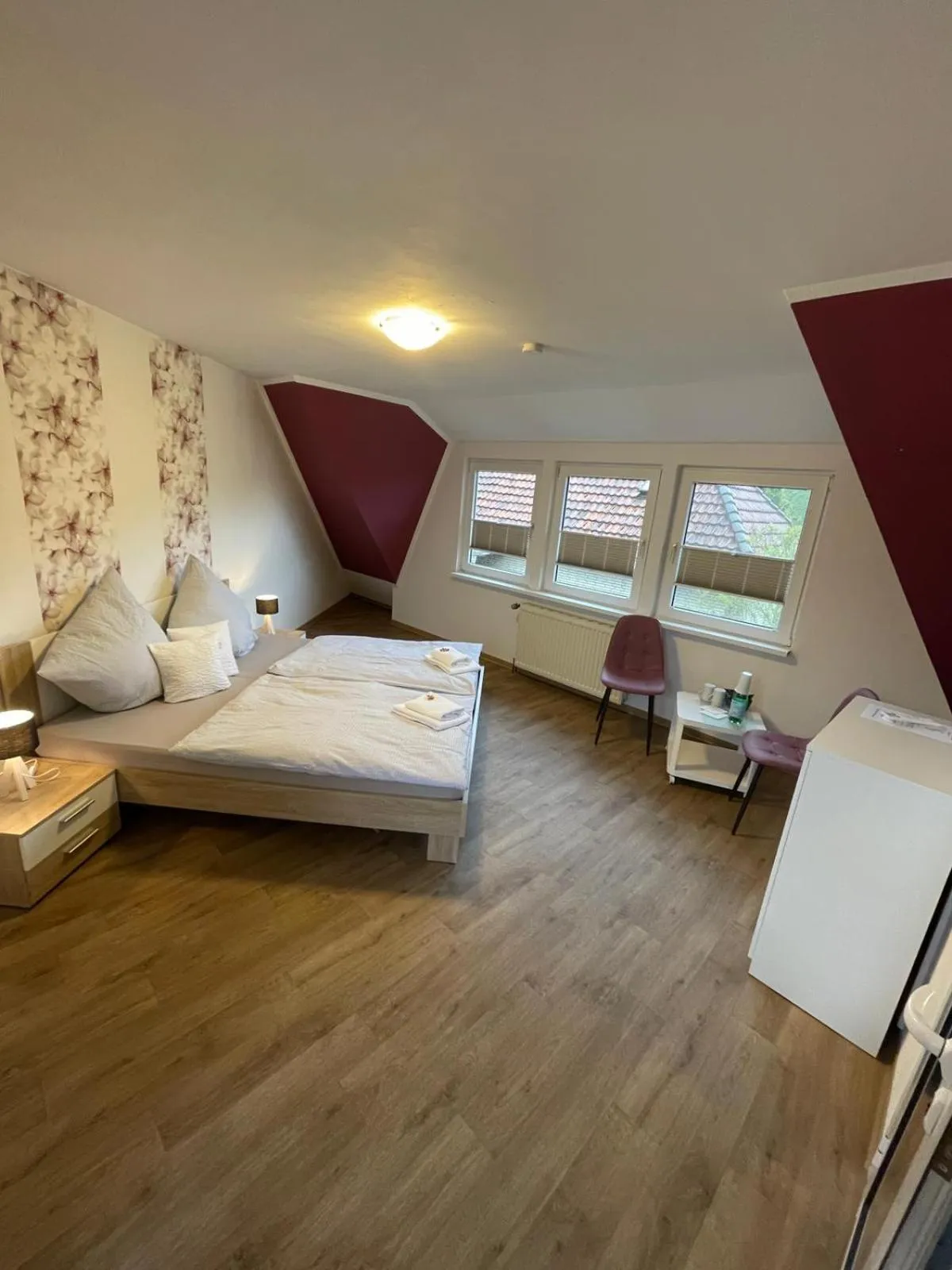 Bed in Gästehaus zum Surgrund