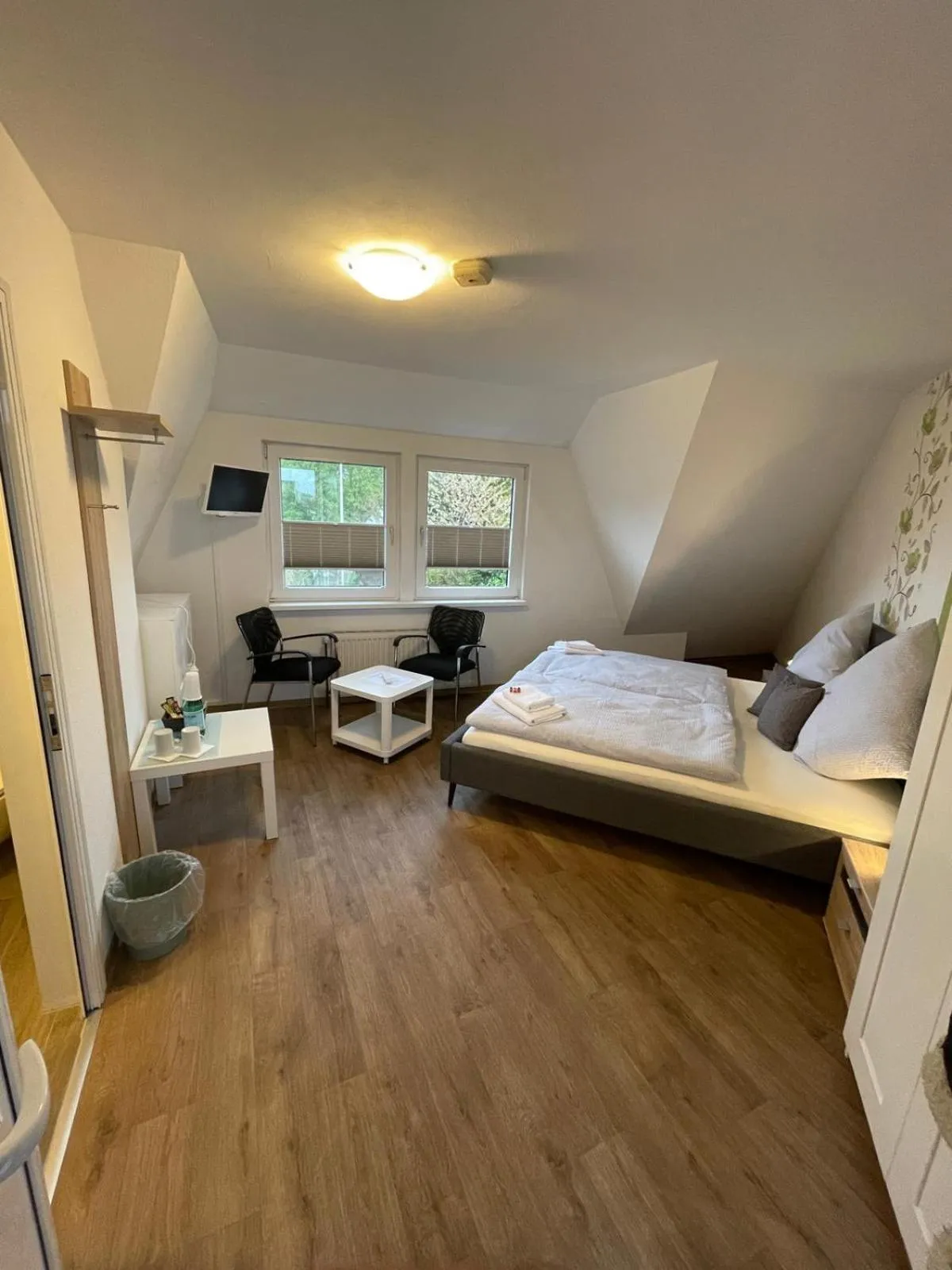 Bed in Gästehaus zum Surgrund