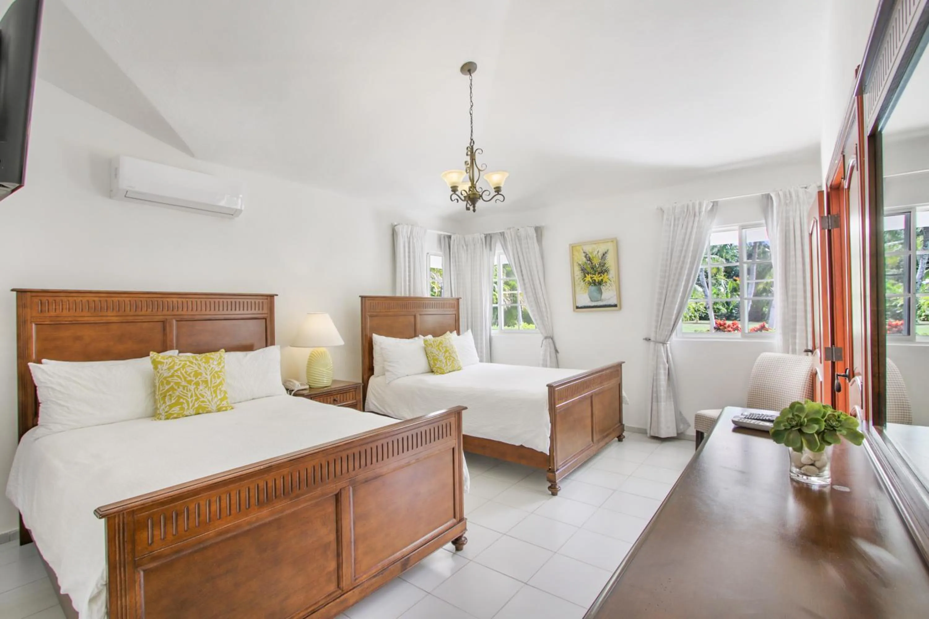 Bed in Amazing Villa in Casa de Campo with Included in Price Maid and Waiter