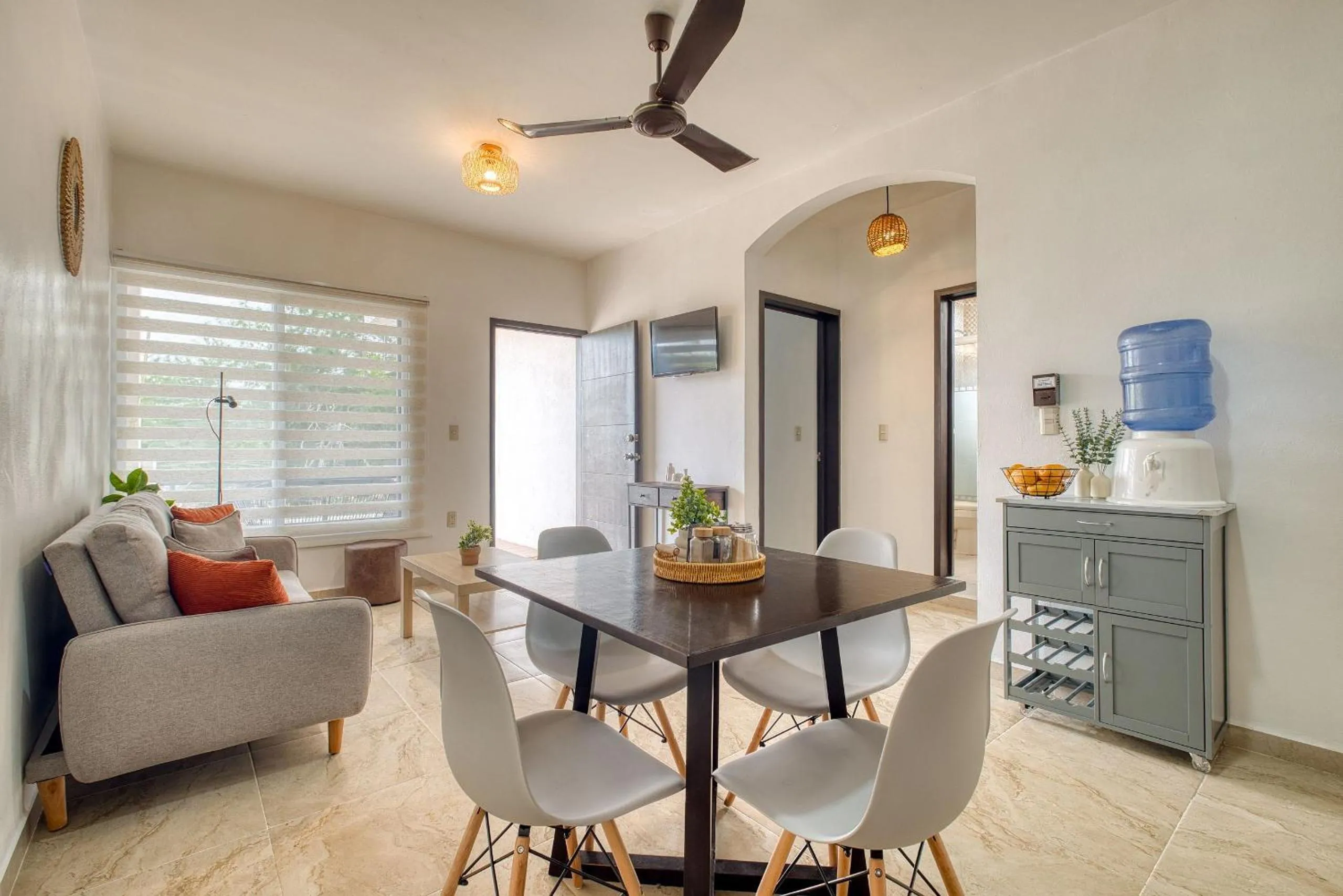 Dining area in La Aurora Puerto Escondido