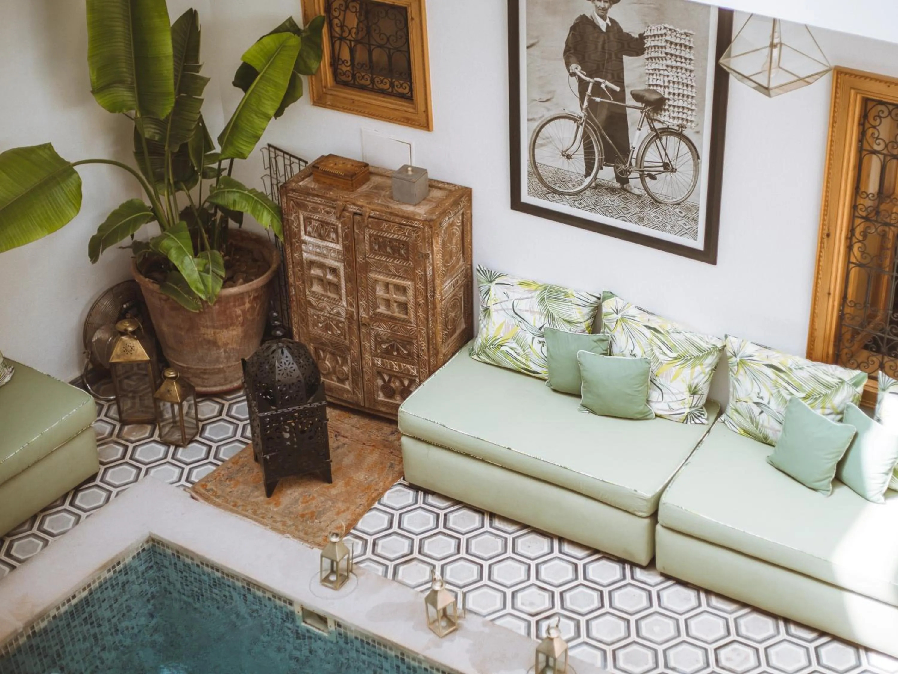 Seating area in Riad Le Petit Joyau