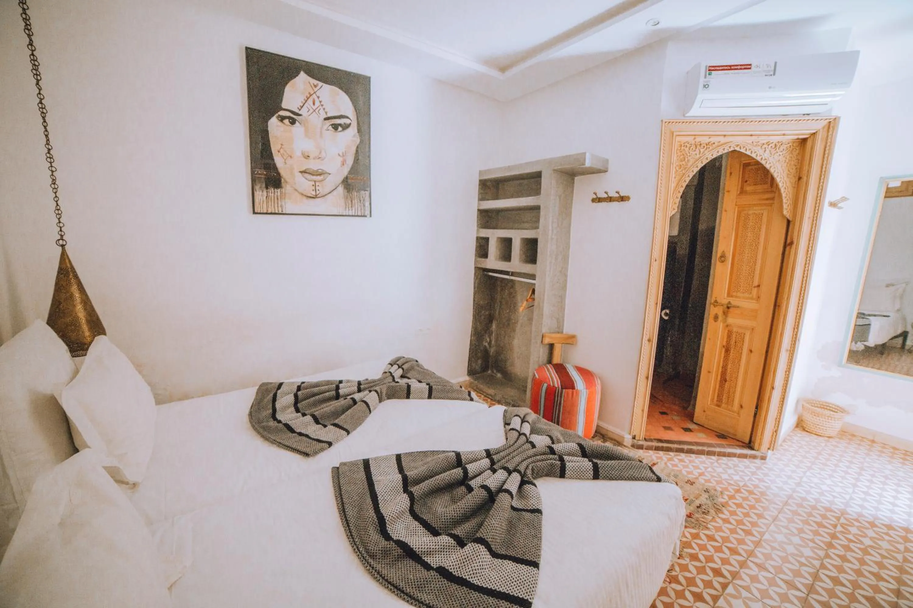 Bedroom, Bed in Riad Le Petit Joyau