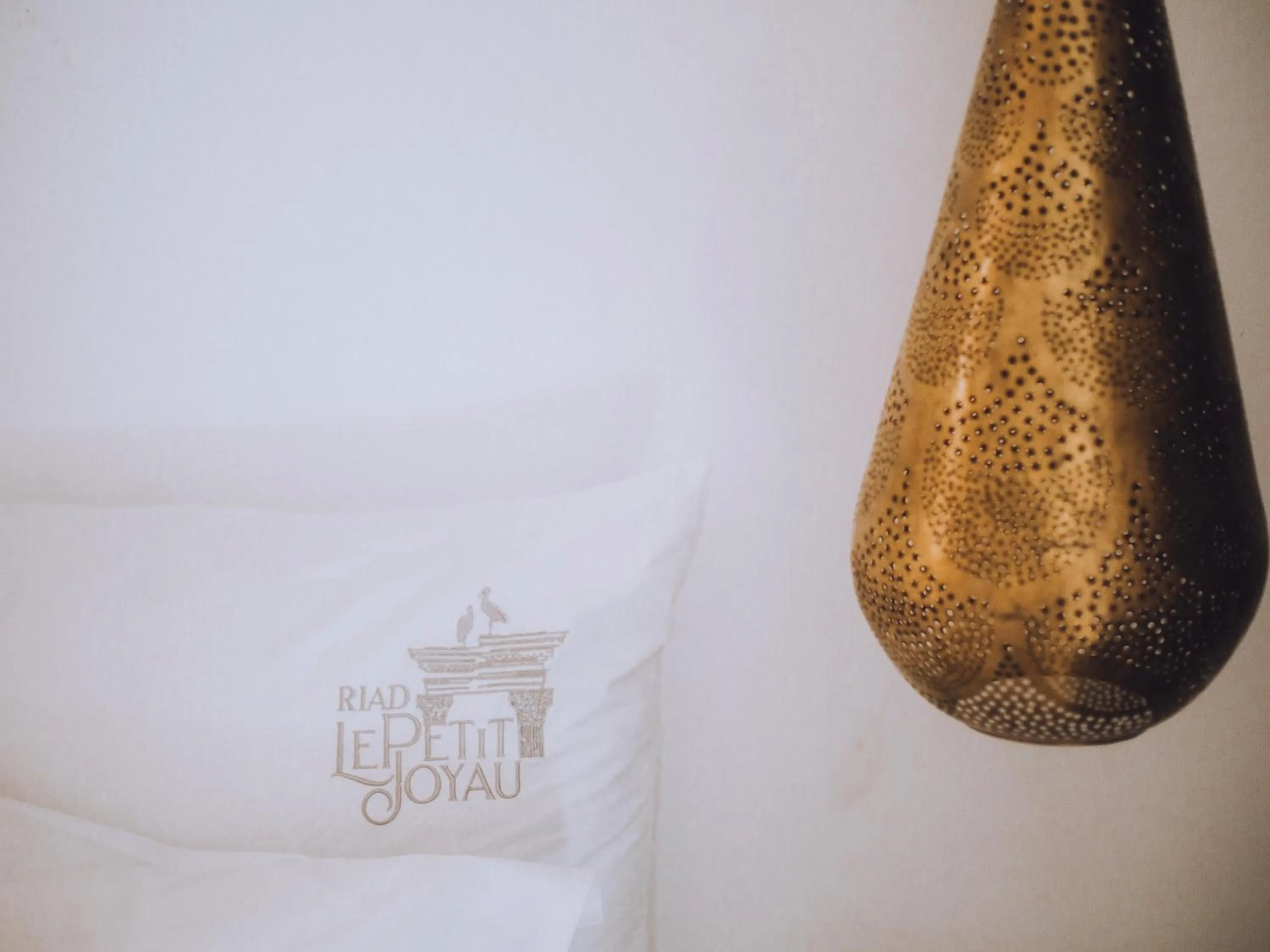 Property building, Bed in Riad Le Petit Joyau