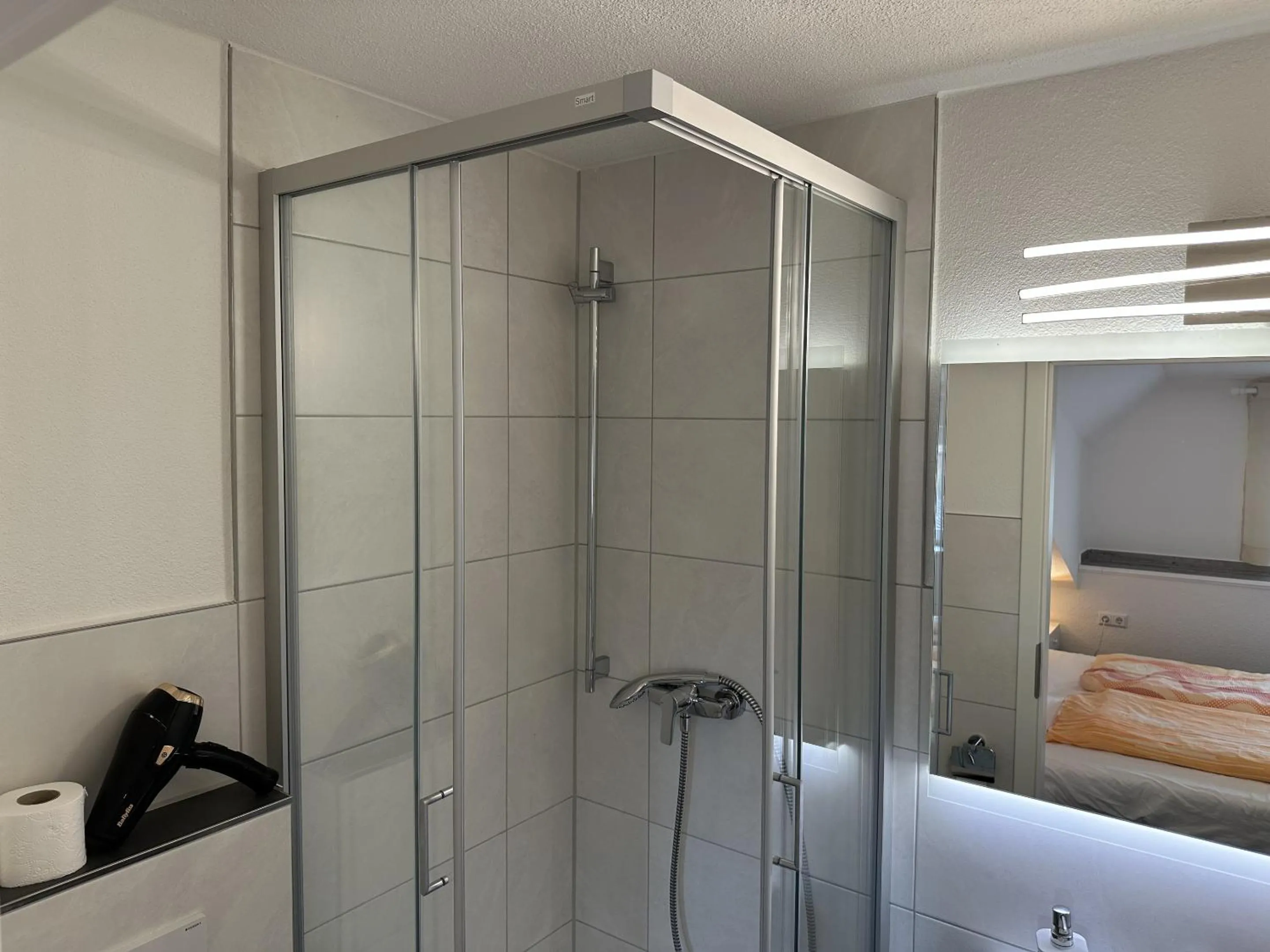 Bathroom, Bed in Gästehaus Elzblick