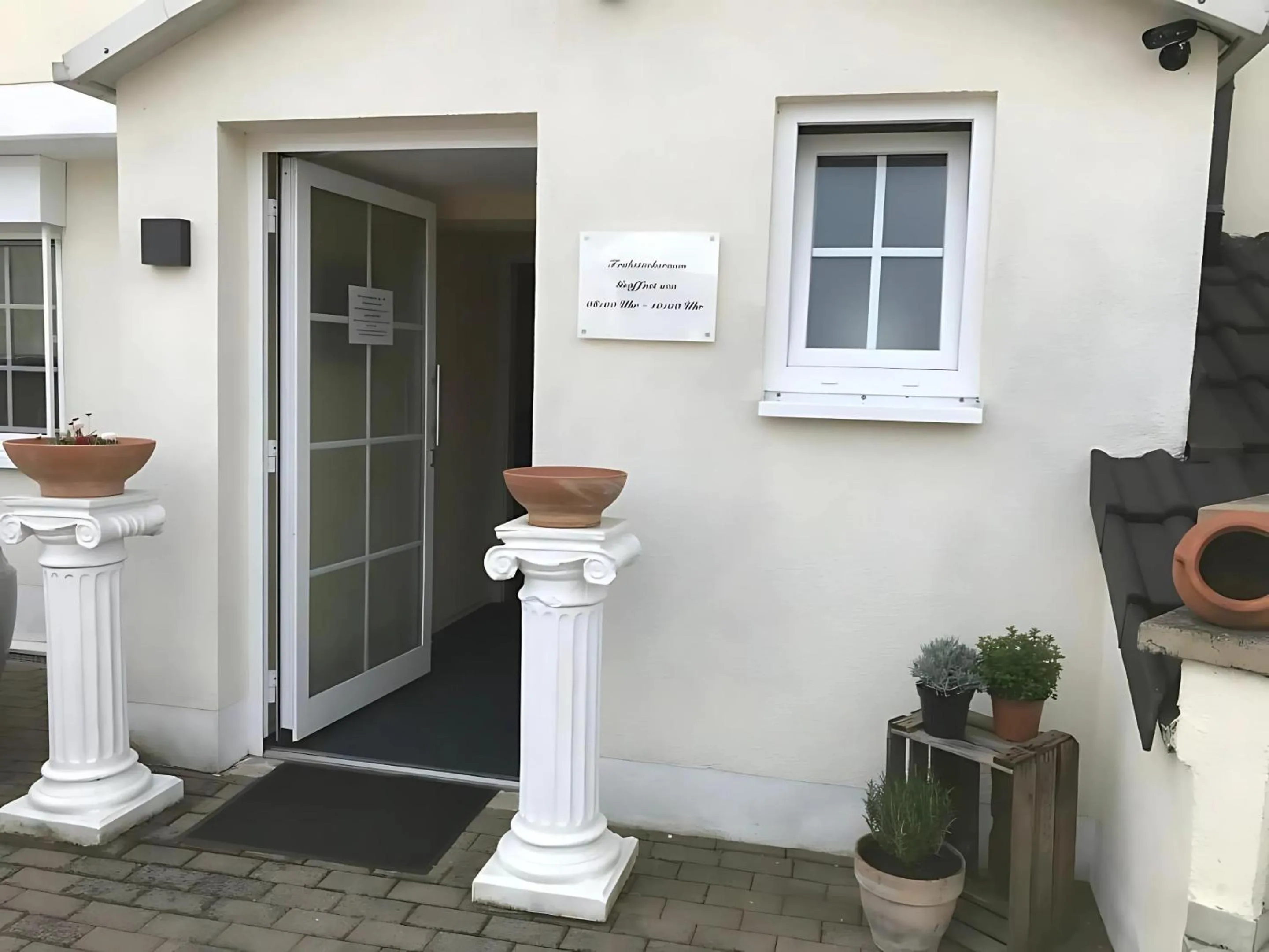 Property building in Gästehaus Elzblick