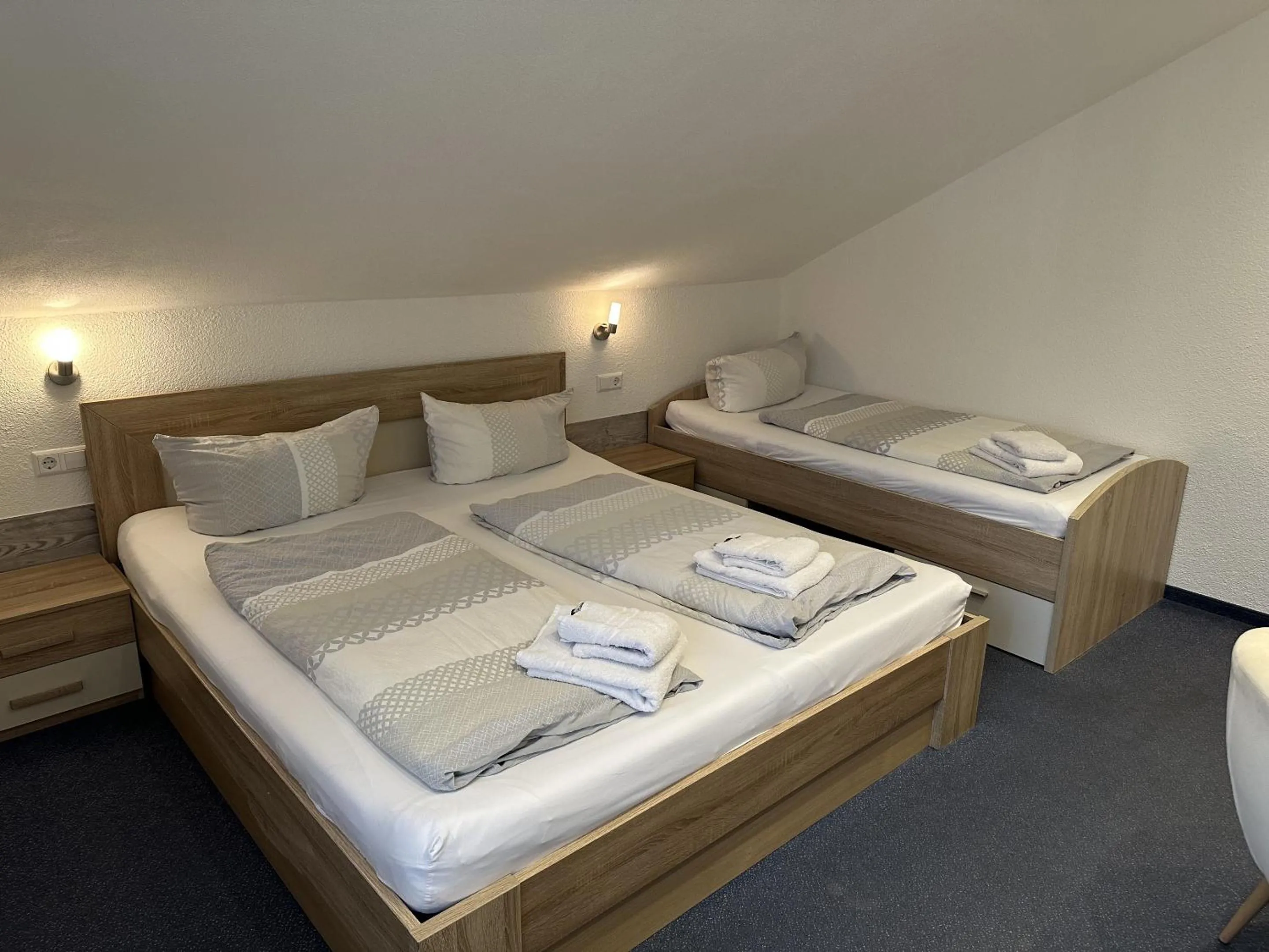 Bedroom, Bed in Gästehaus Elzblick