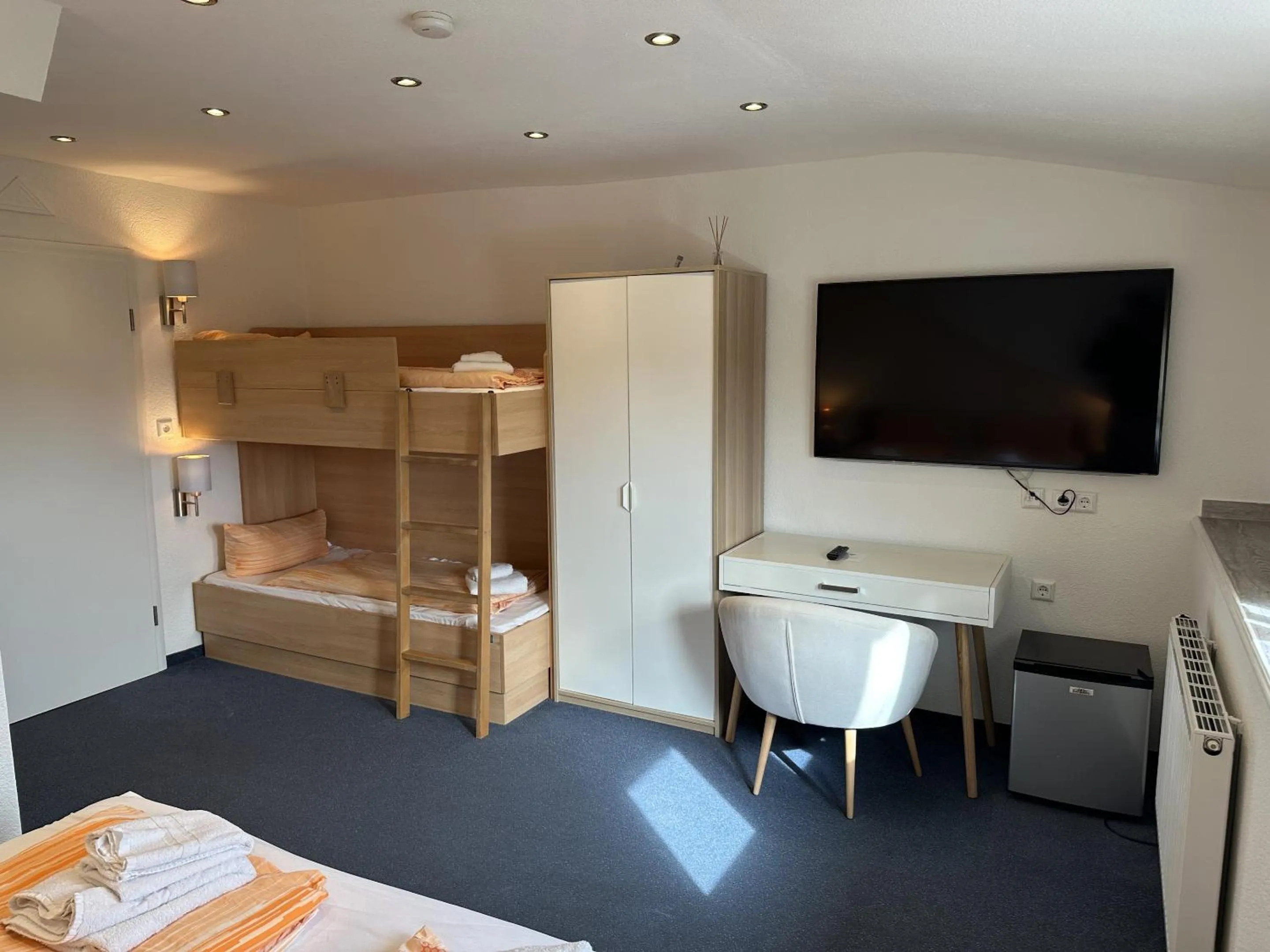 Bedroom, Bed in Gästehaus Elzblick