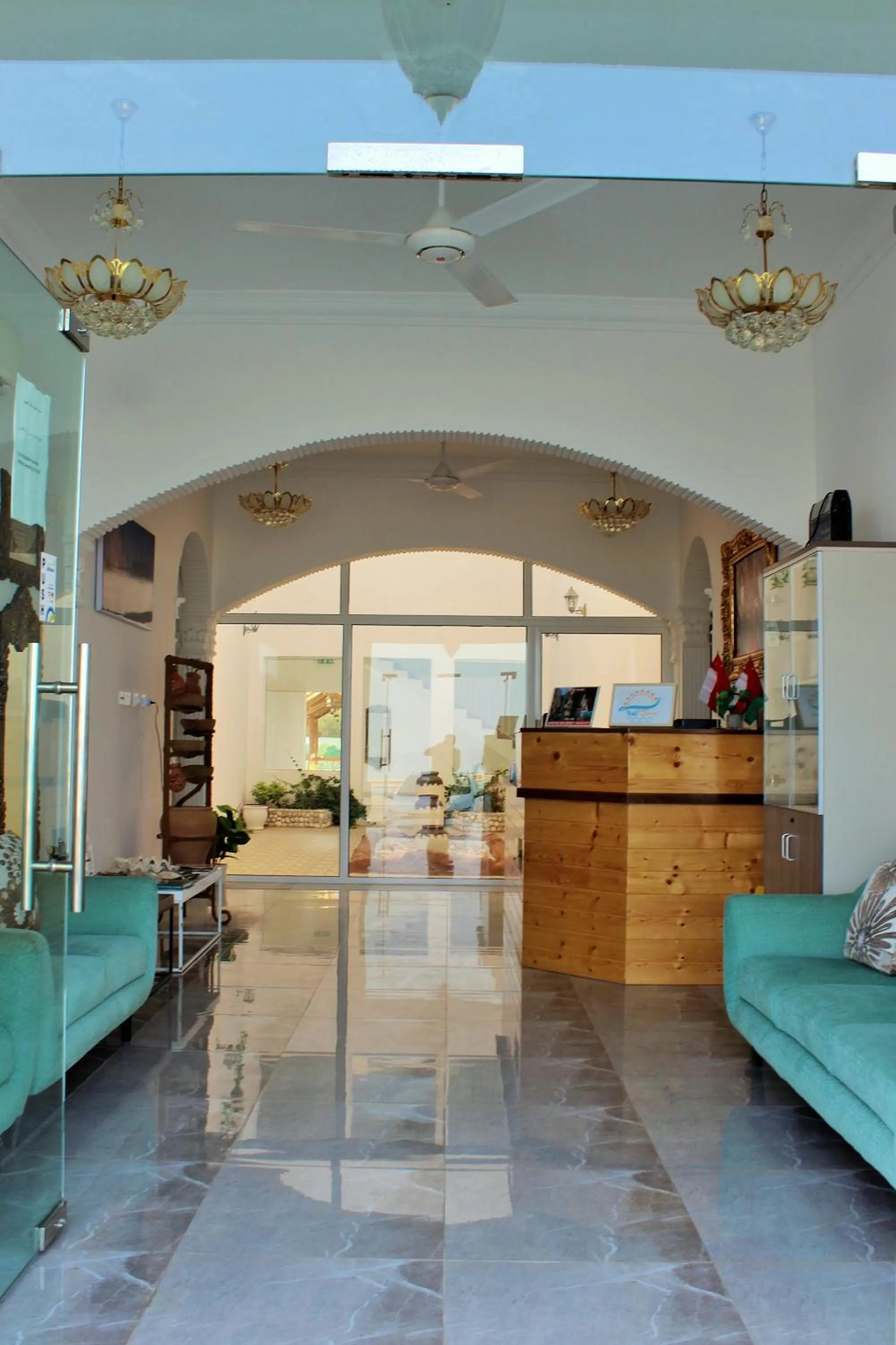 Lobby or reception in Tiwi Sunrise