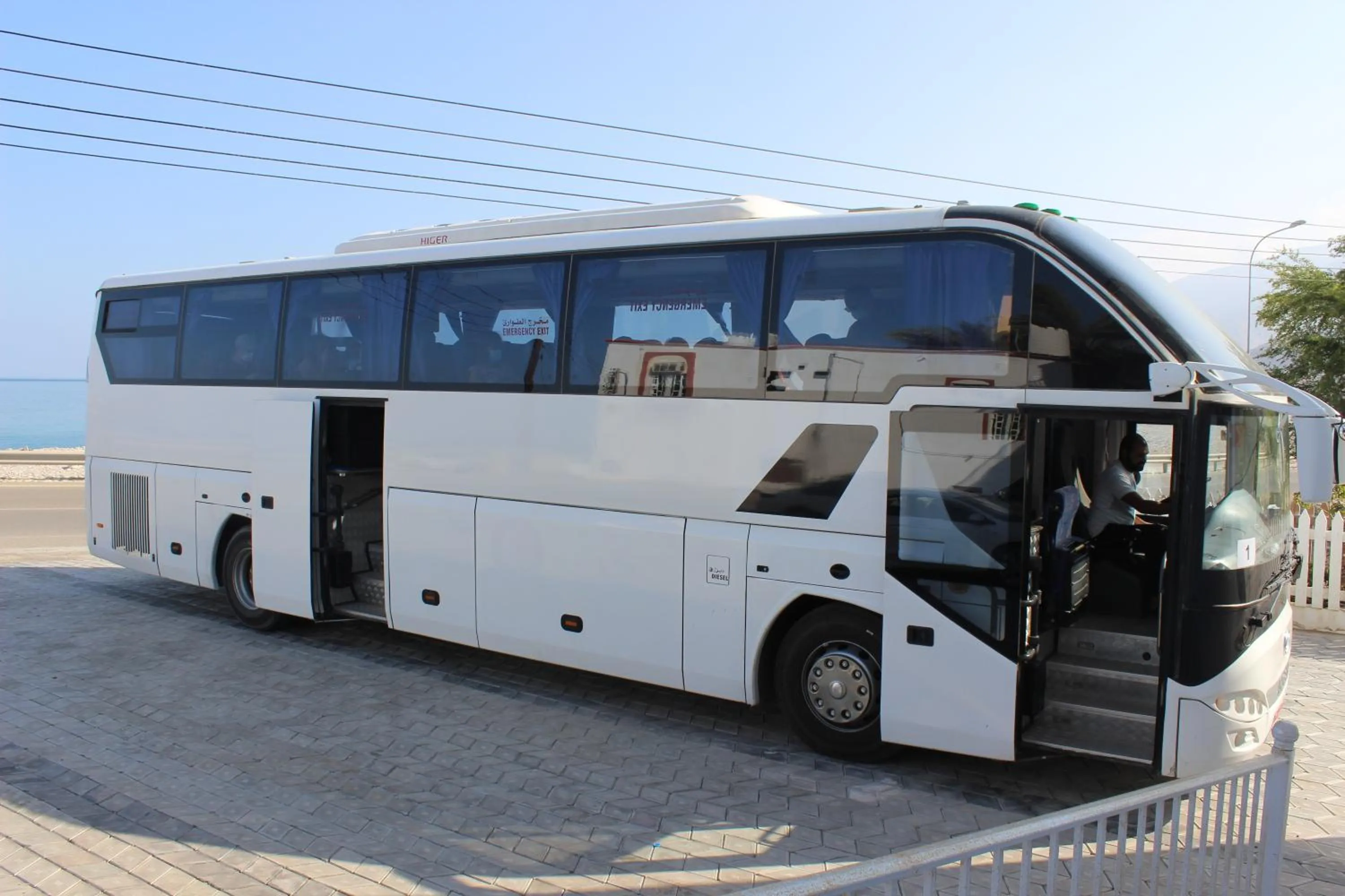 Property building in Tiwi Sunrise