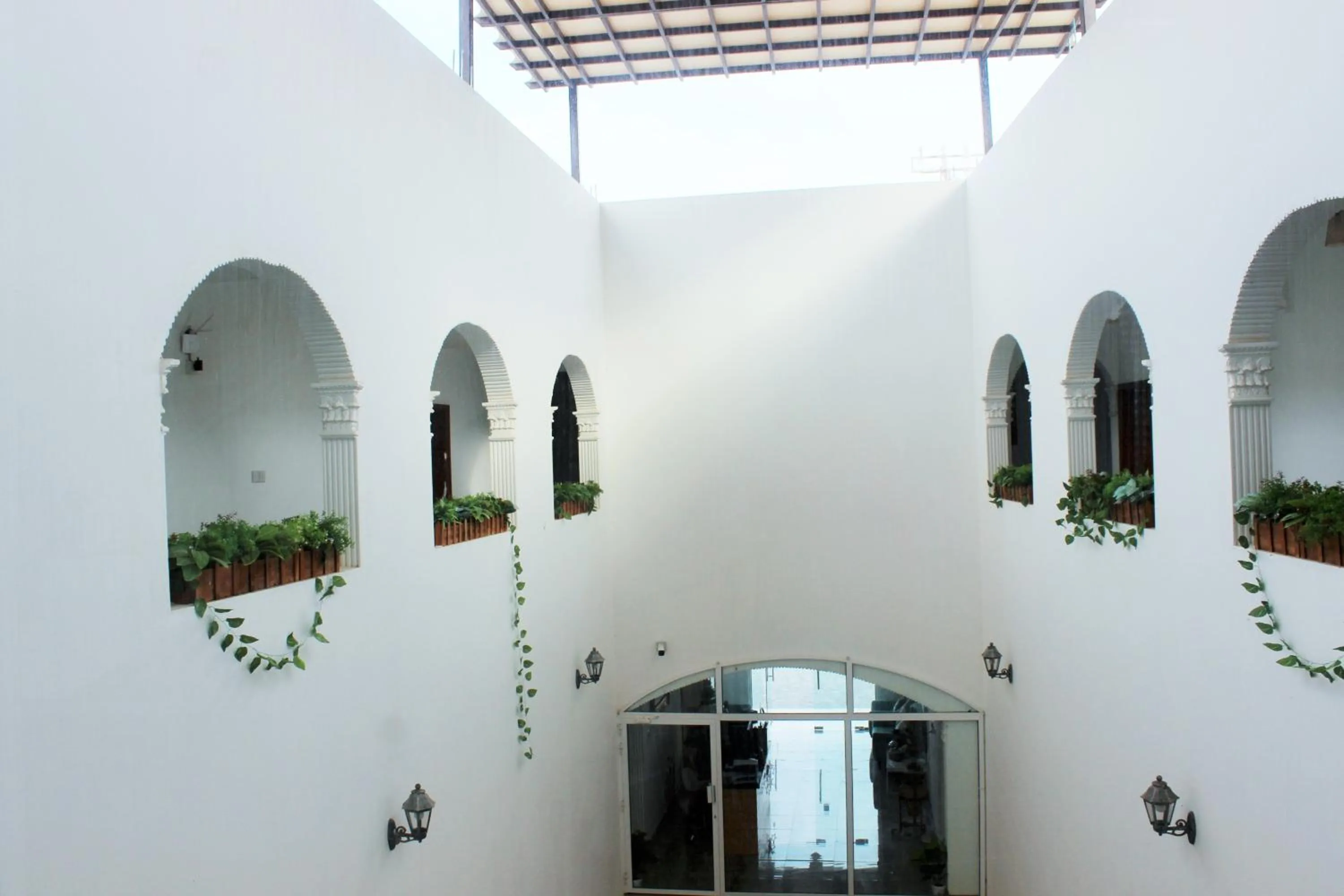 Patio in Tiwi Sunrise