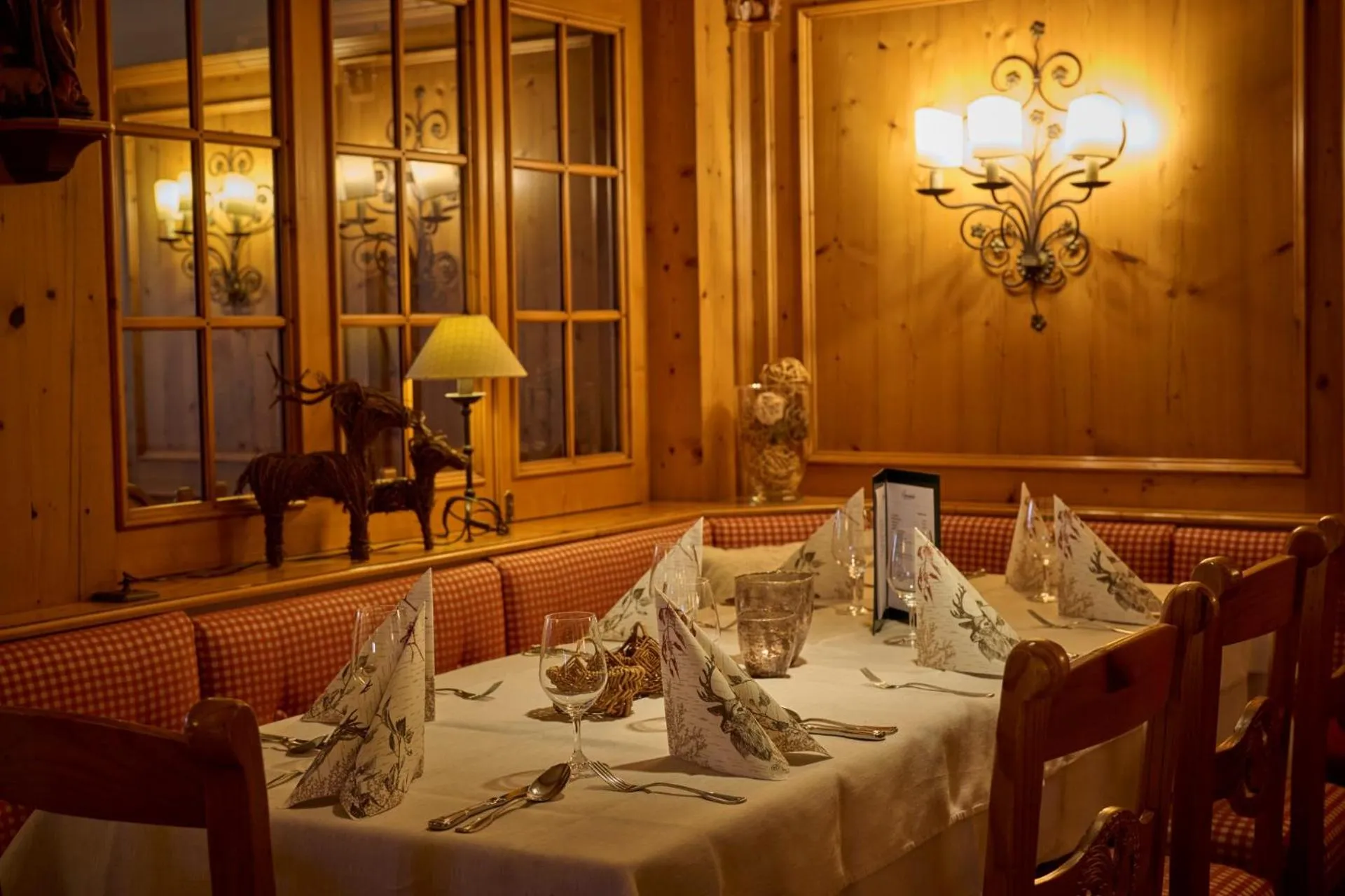 Restaurant/places to eat in Hotel Waldhaus Föckinghausen