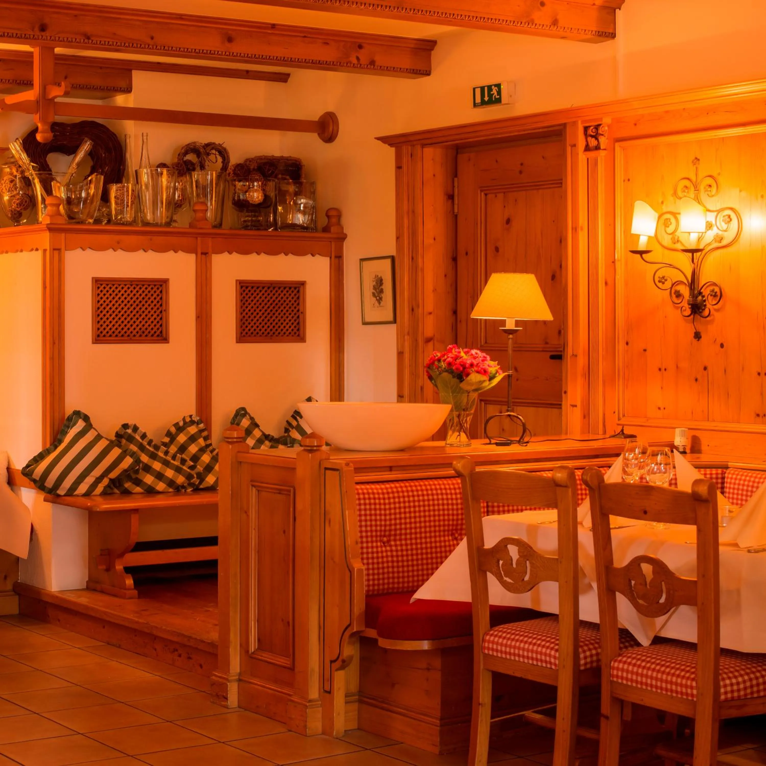 Restaurant/places to eat in Hotel Waldhaus Föckinghausen