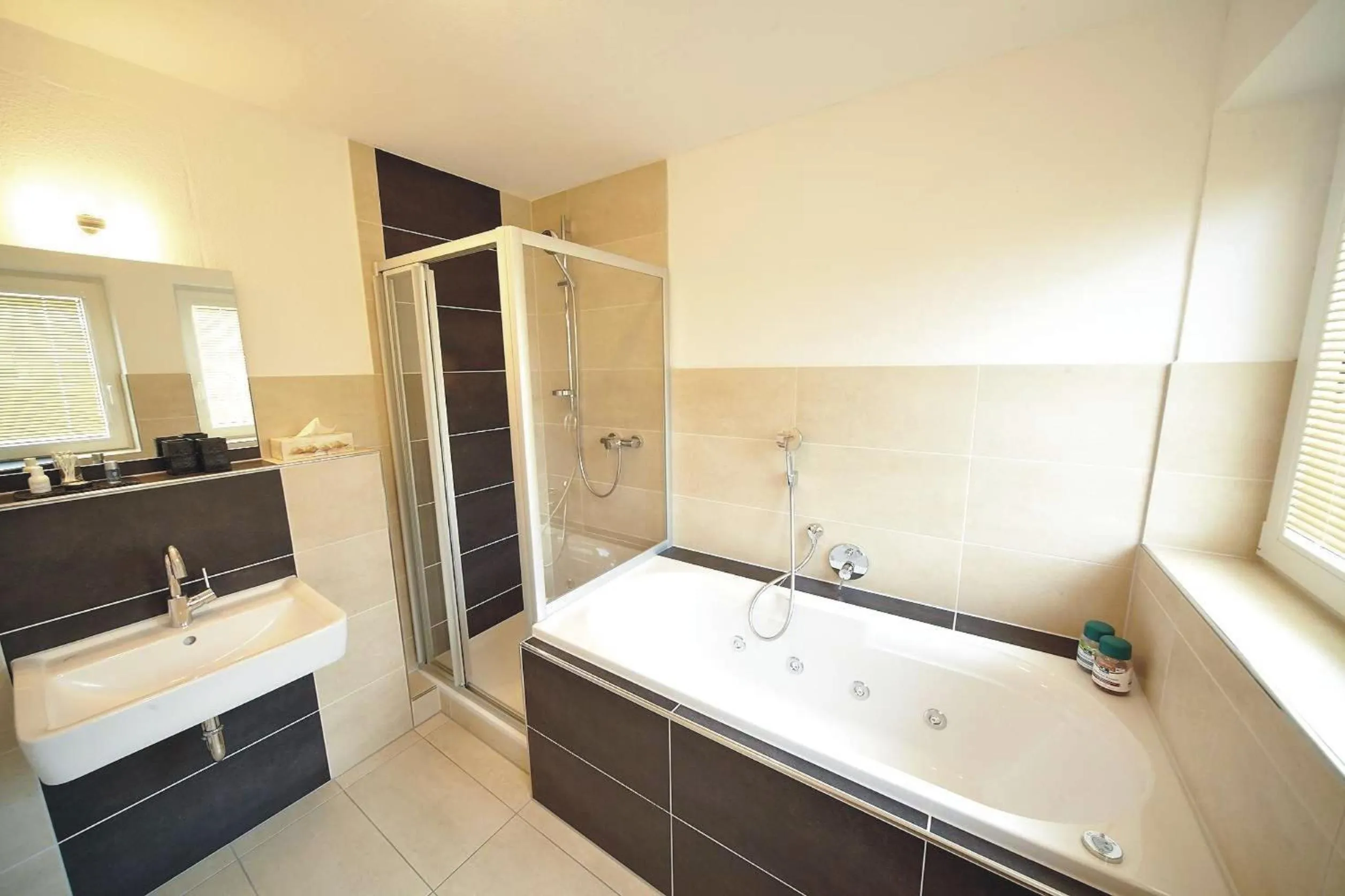 Bathroom in Christiana's Wein & Art Hotel