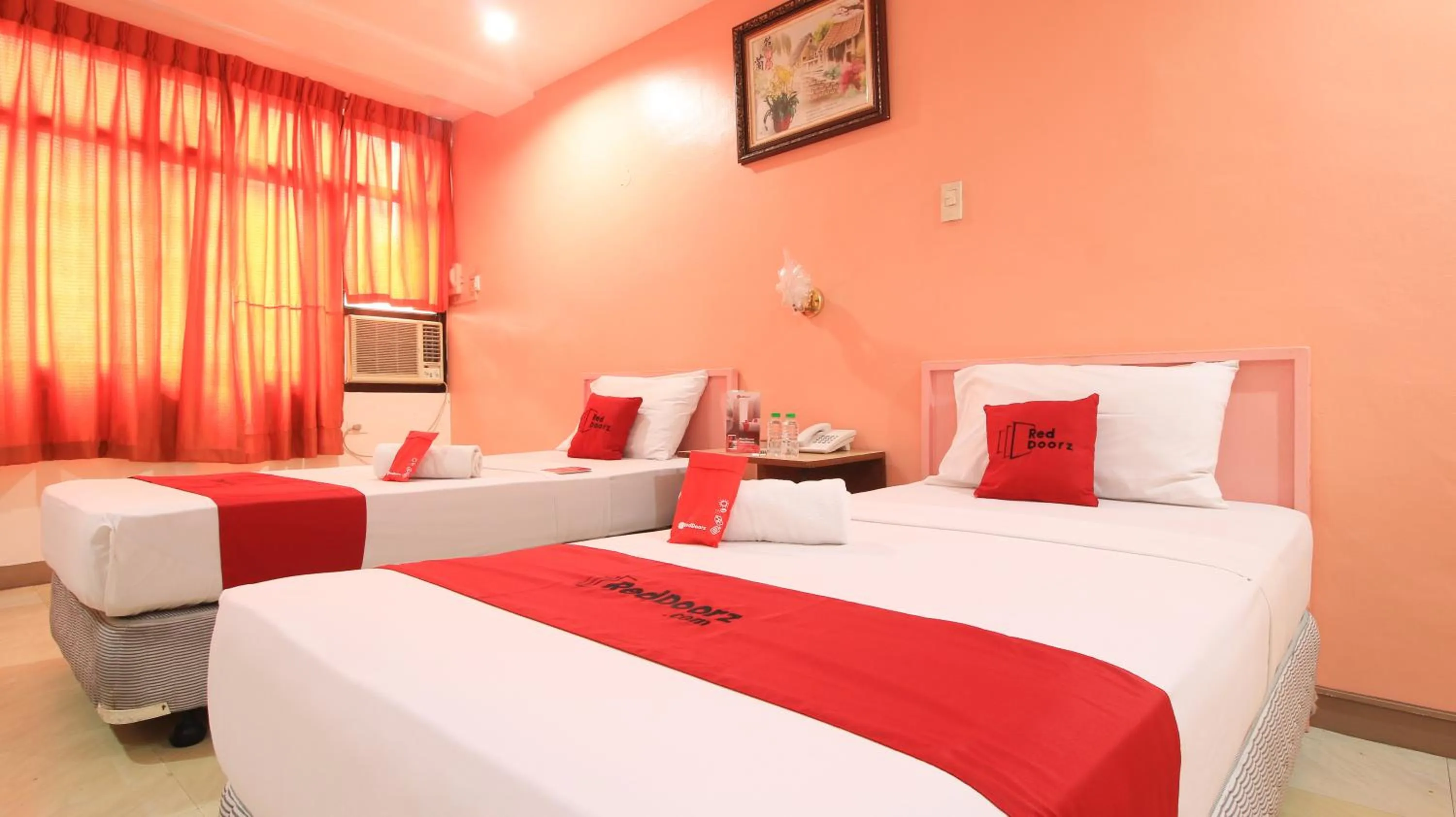 Bed in RedDoorz Plus @ Chinatown Binondo