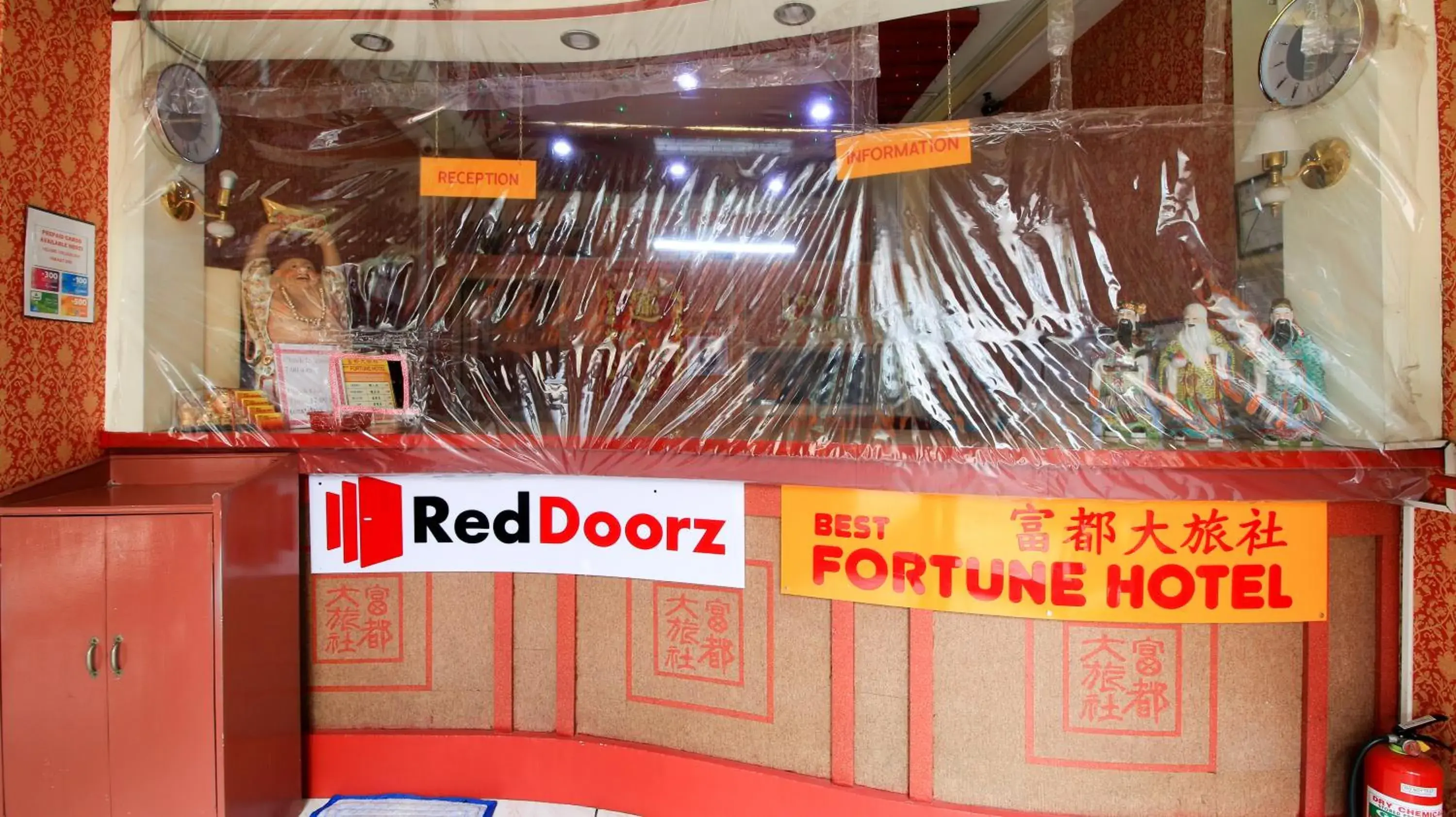Lobby or reception in RedDoorz Plus @ Chinatown Binondo Lobby or reception in RedDoorz Plus @ Chinatown Binondo
