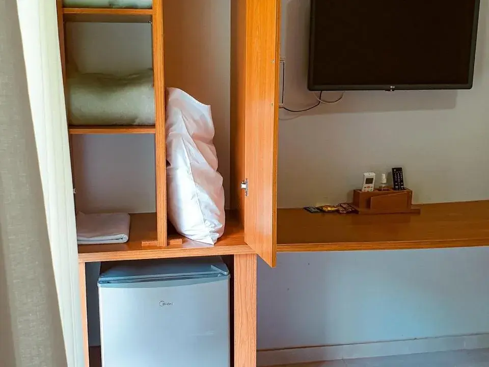 Quadruple Room with Sea View in Pousada Cantinho da Praia Quadruple Room with Sea View in Pousada Cantinho da Praia