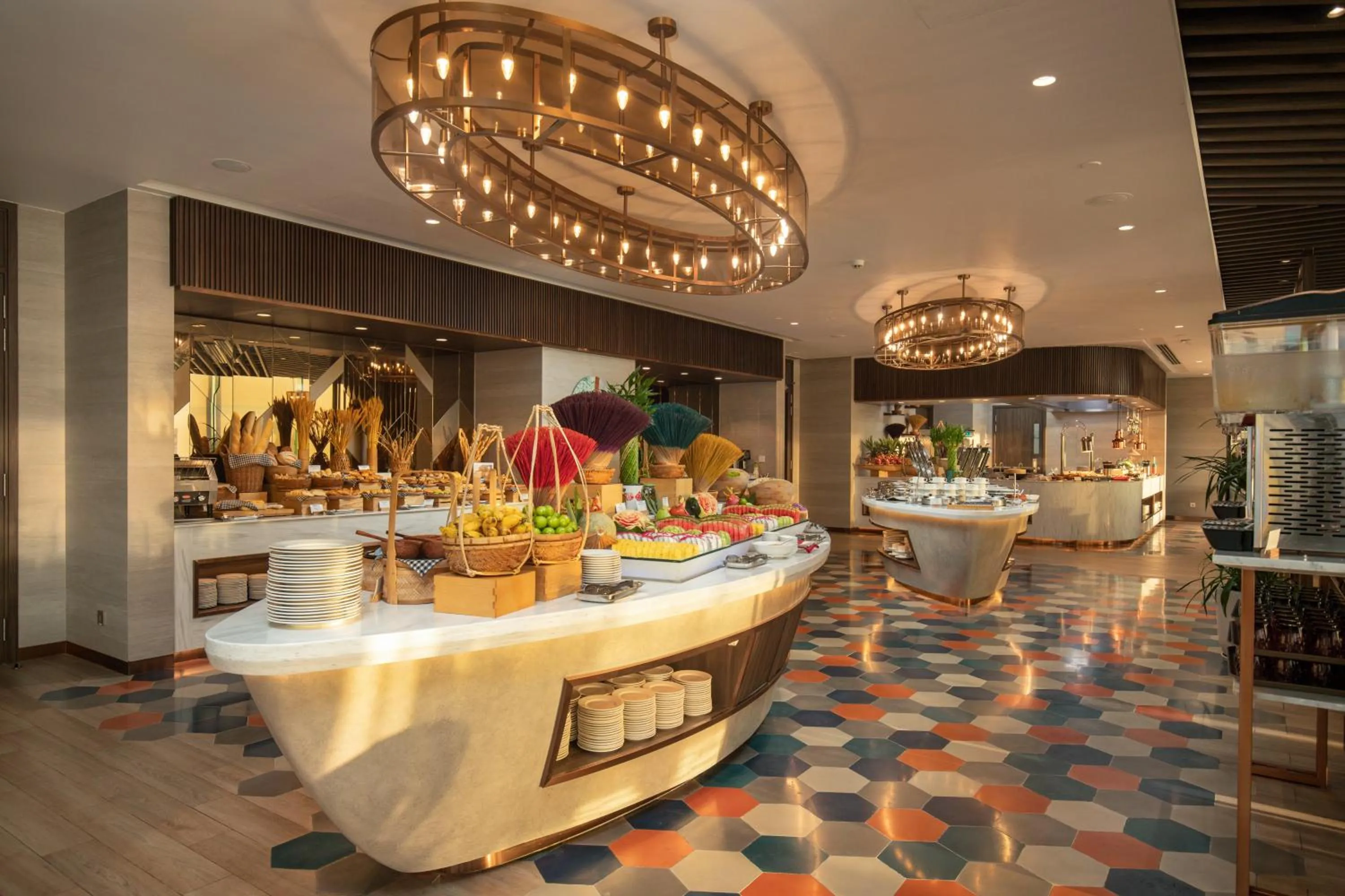 Restaurant/places to eat in Radisson Hotel Danang