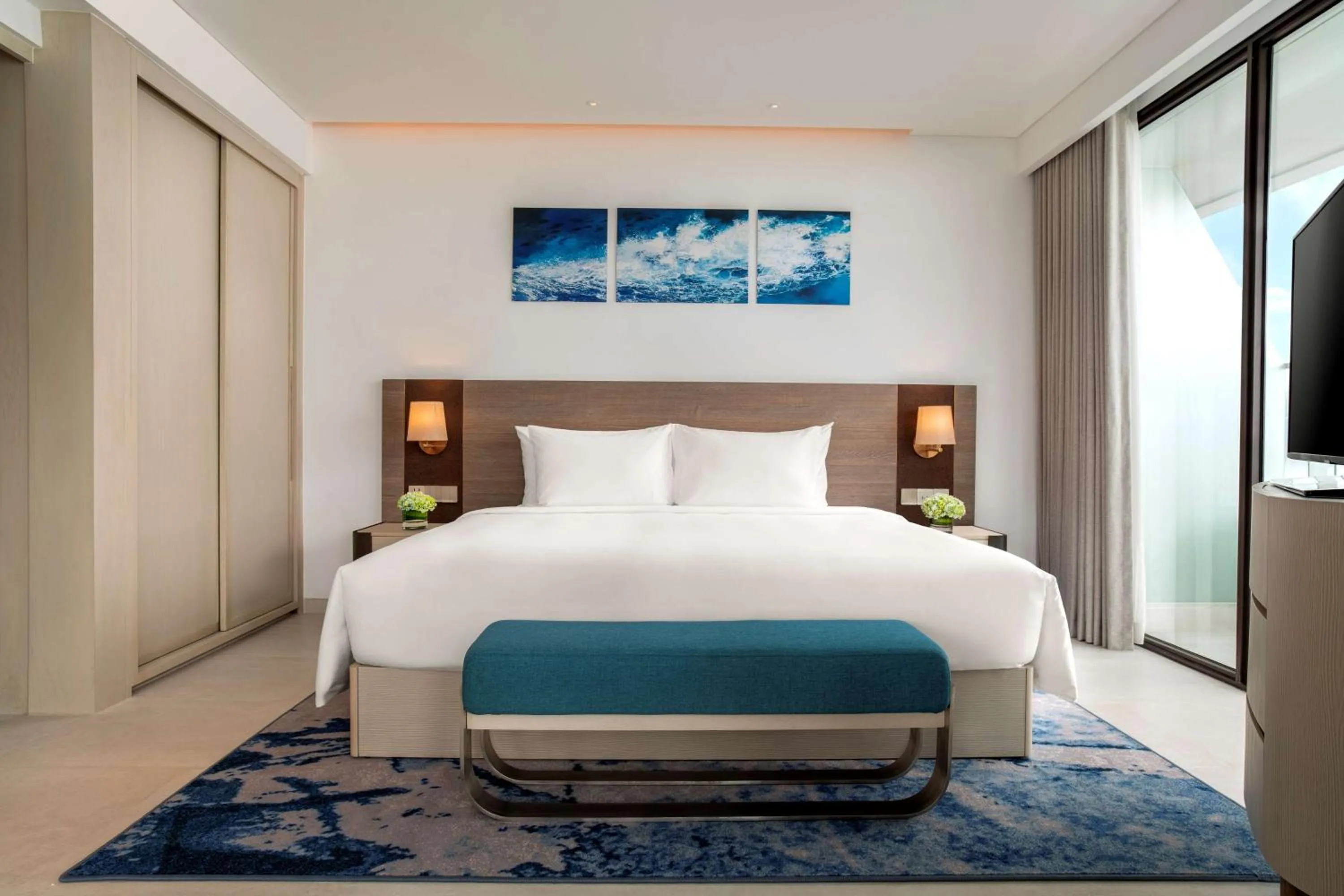 Photo of the whole room, Bed in Radisson Hotel Danang