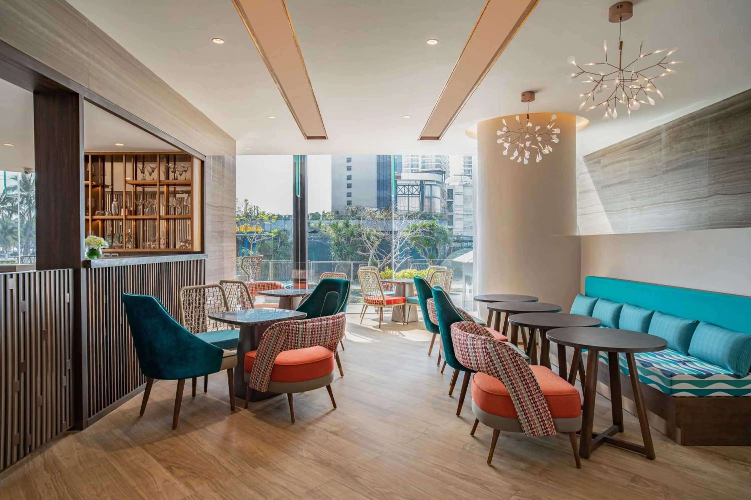 Restaurant/places to eat in Radisson Hotel Danang