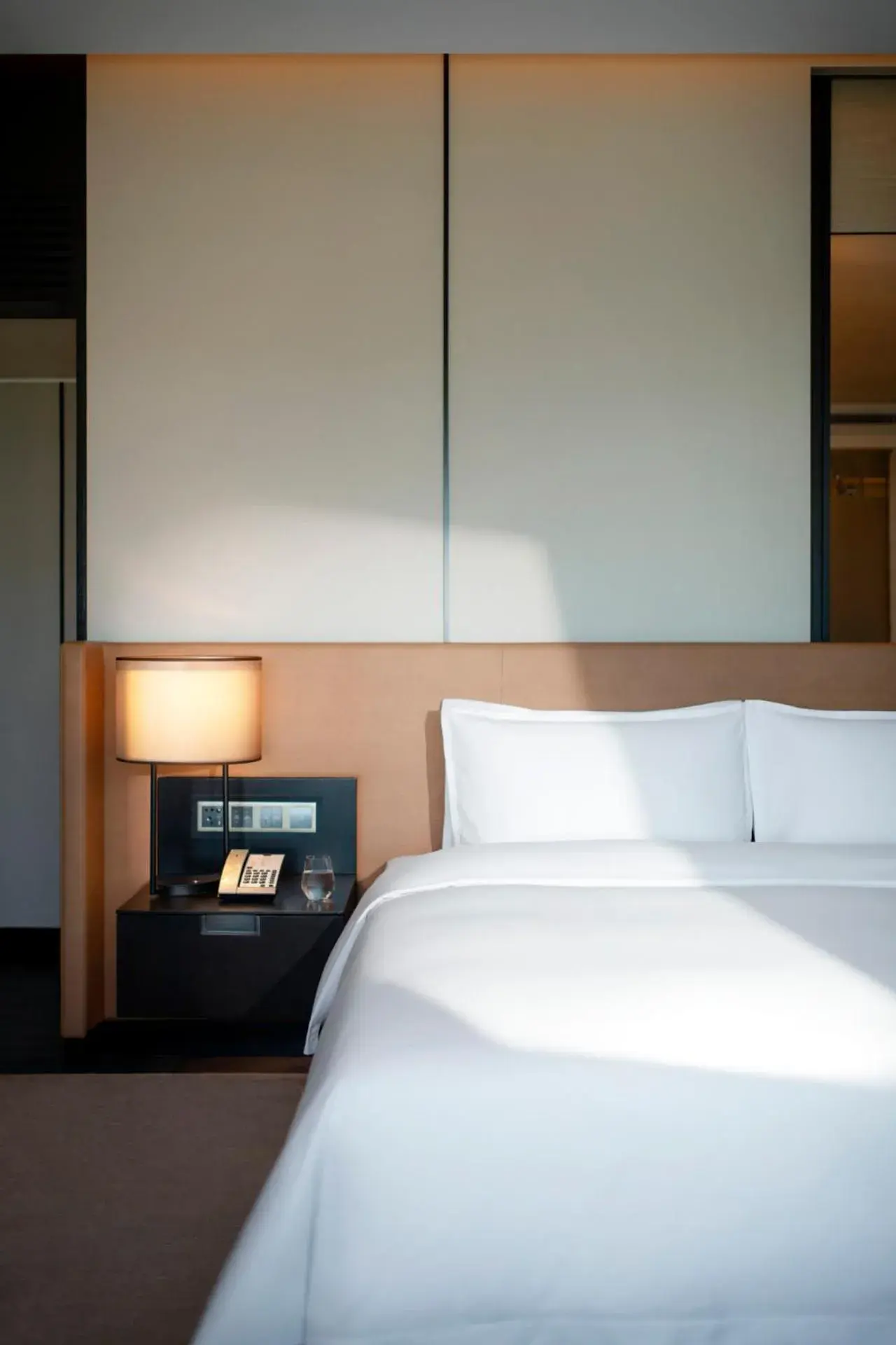 Photo of the whole room, Bed in New World Shenyang Hotel Photo of the whole room, Bed in New World Shenyang Hotel