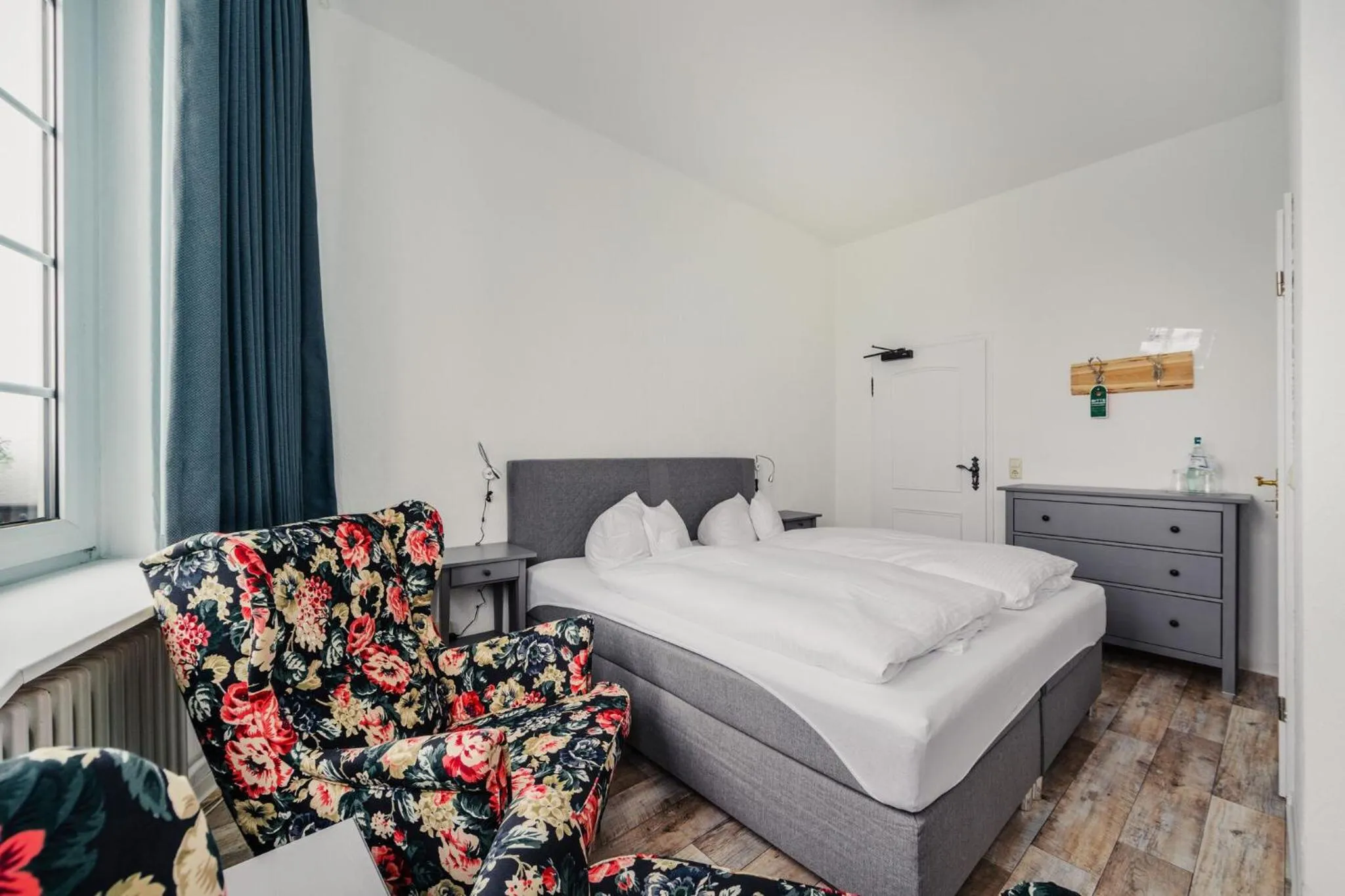 Photo of the whole room, Bed in Landhotel Villa Foresta