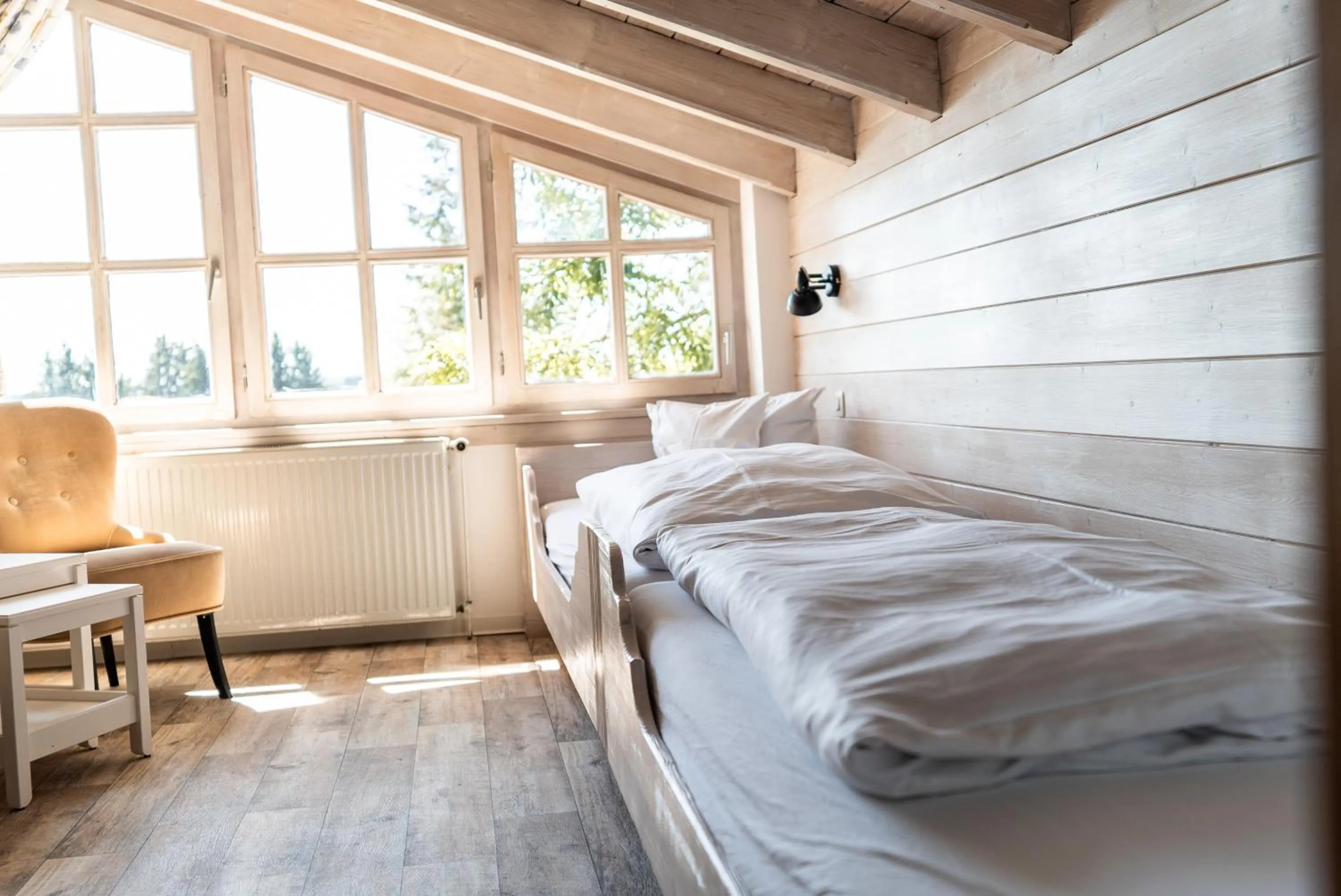 Photo of the whole room, Bed in Landhotel Villa Foresta