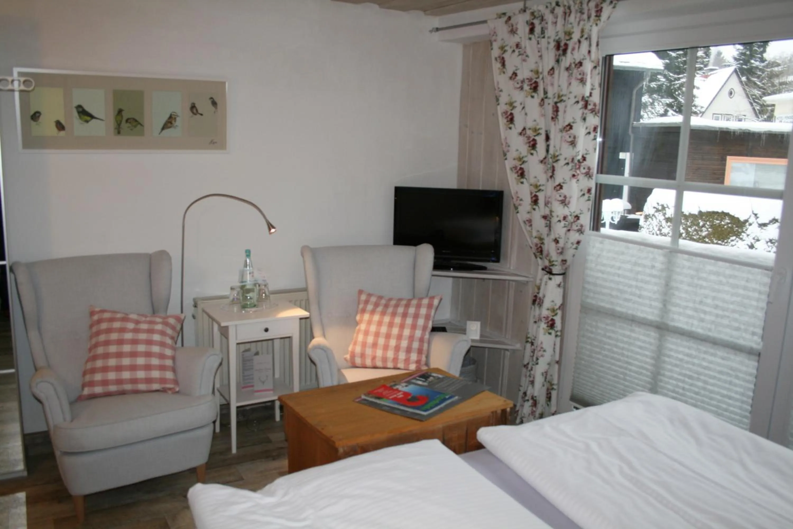 Photo of the whole room, Bed in Landhotel Villa Foresta