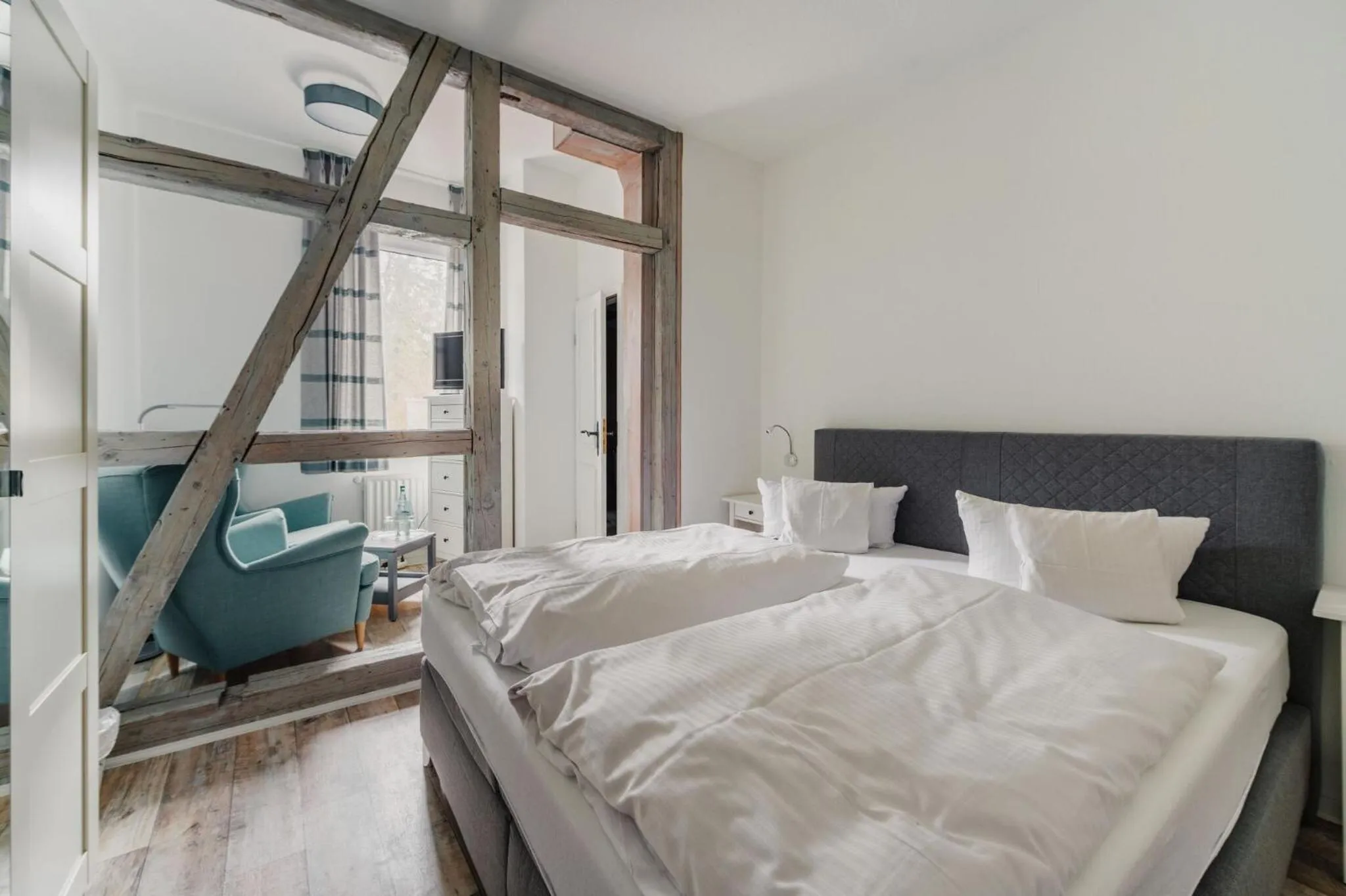 Photo of the whole room, Bed in Landhotel Villa Foresta