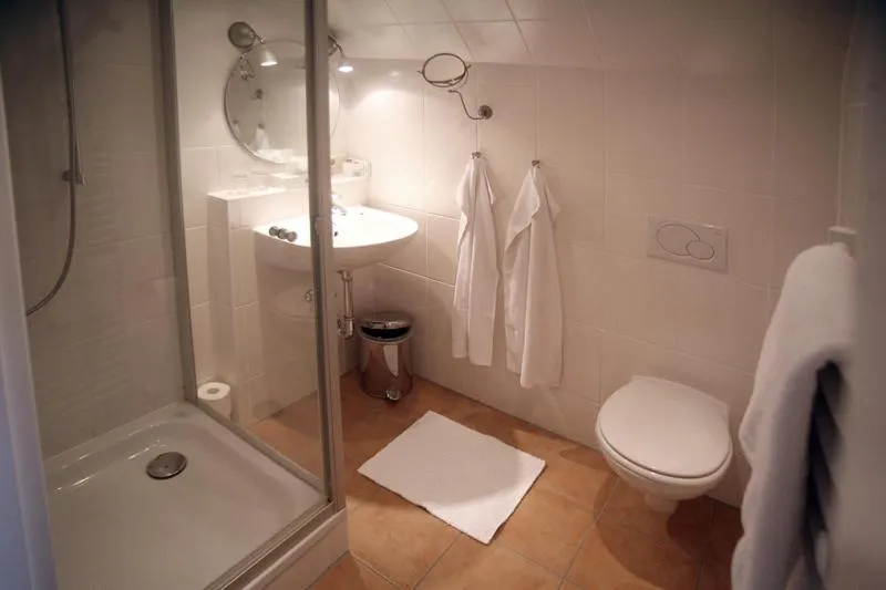 Bathroom in Landhotel Villa Foresta