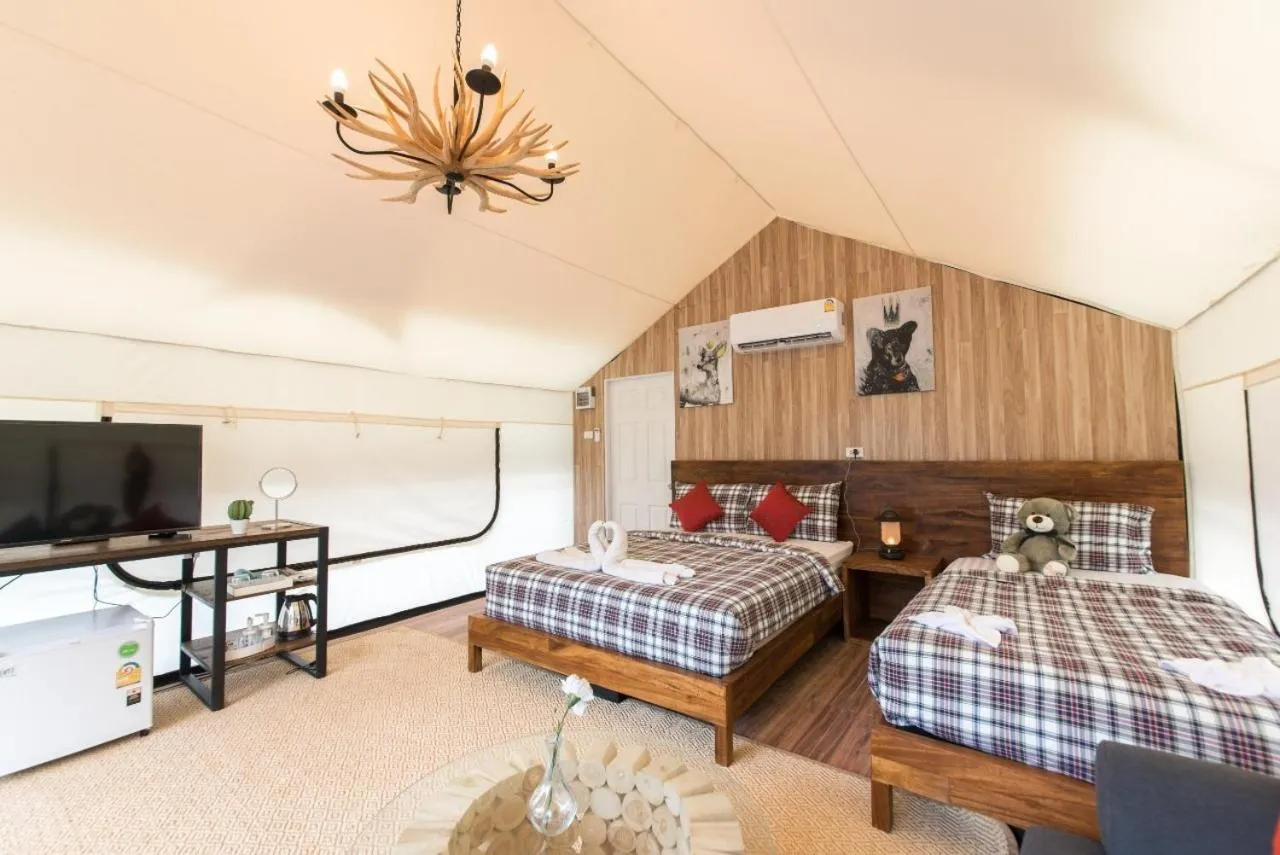 Bed in Mont Blanc Base Camp Khaoyai