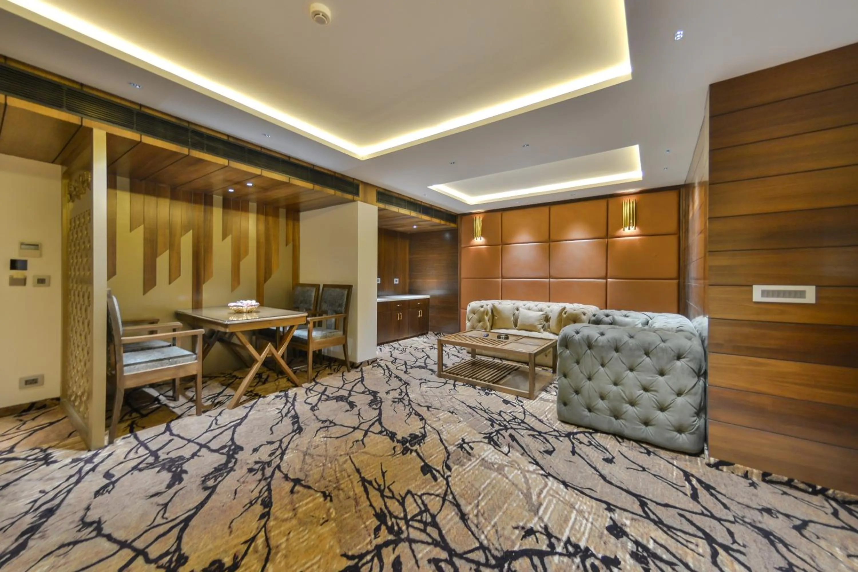 Bedroom, Bed in The Kabo