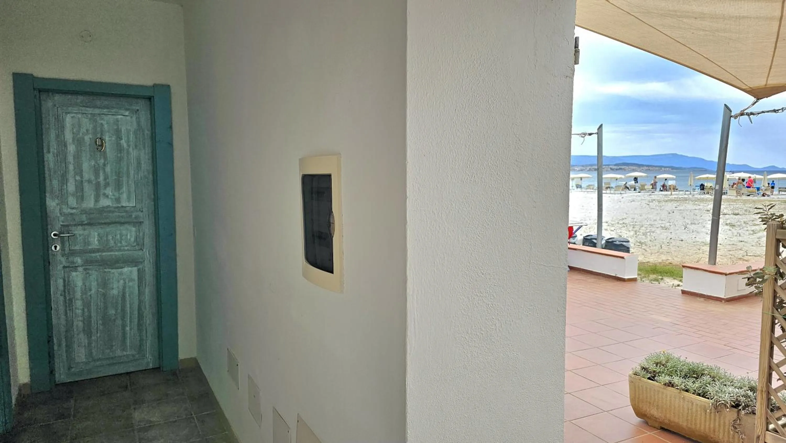 Facade/entrance in Vel Marì - Rooms on the Beach