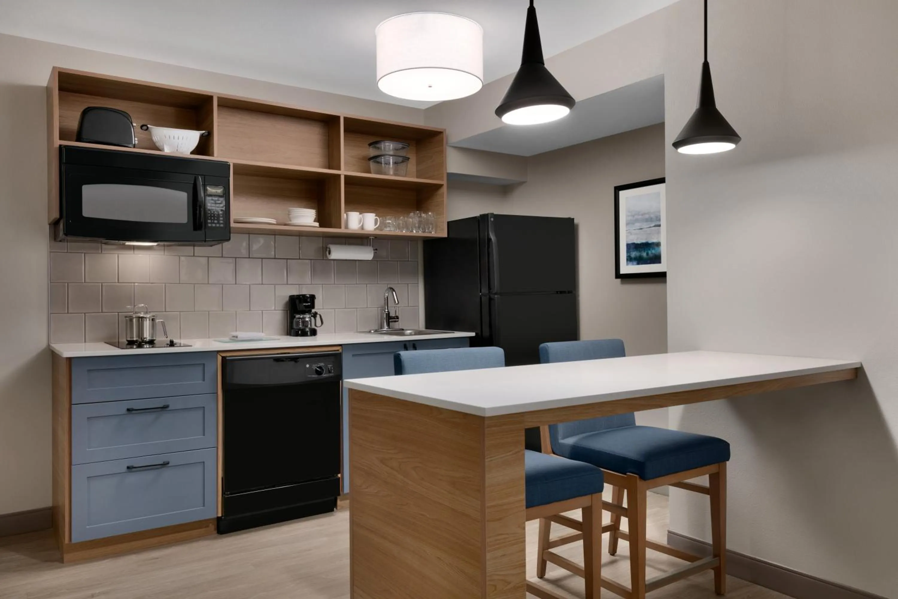 Kitchen or kitchenette in Candlewood Suites - Asheville Downtown by IHG