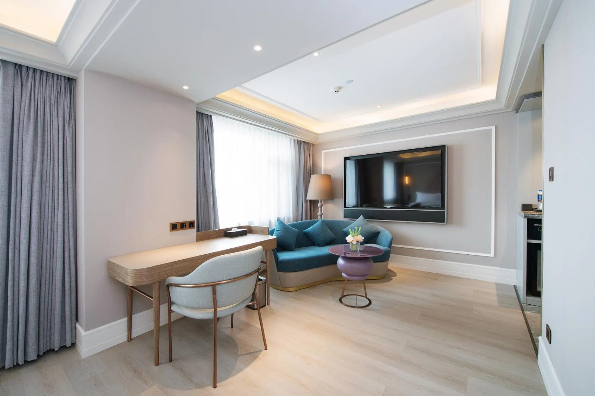 TV and multimedia in Mercure Harbin Hexing Road